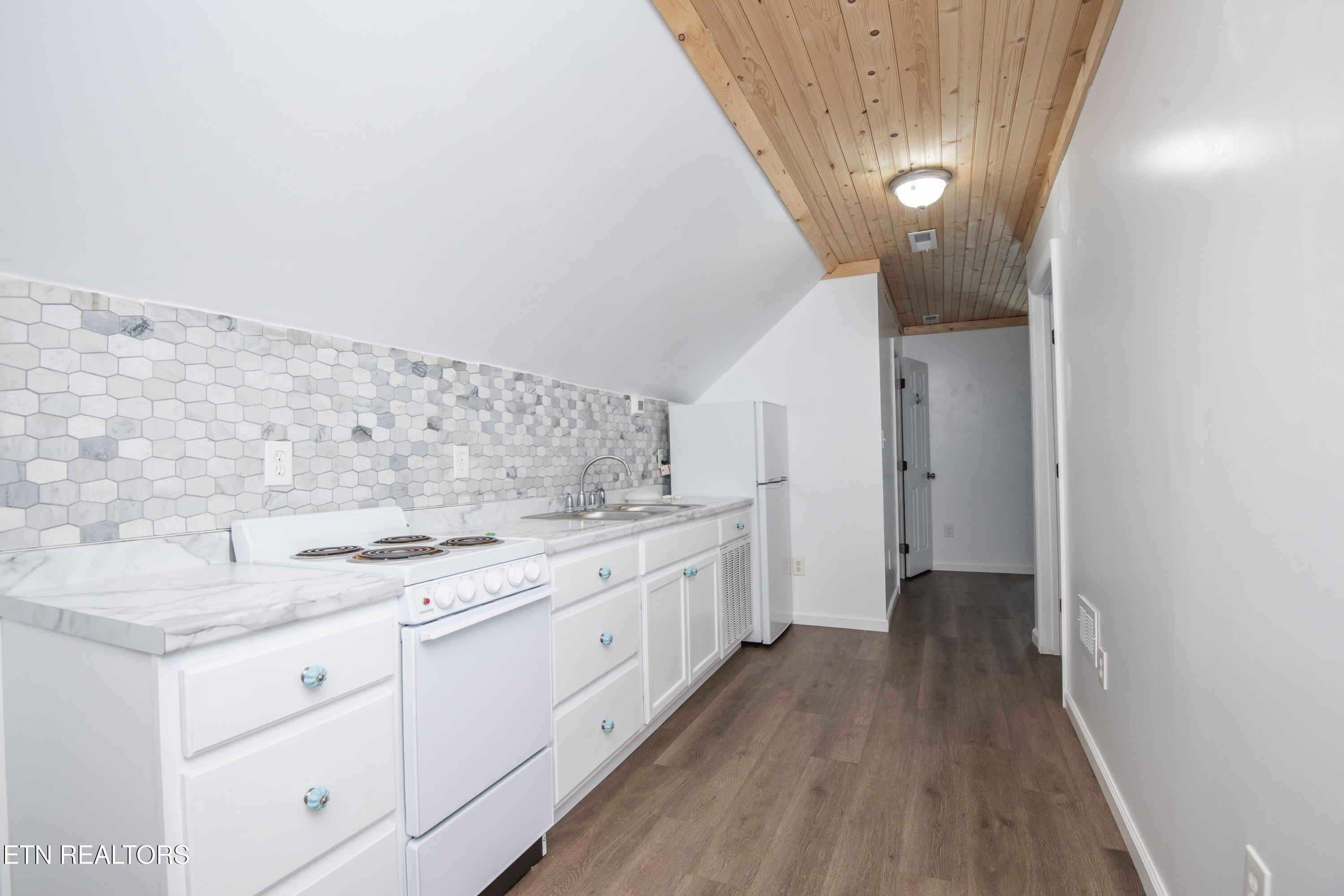 525 Canton Hollow Road Knoxville TN 37934