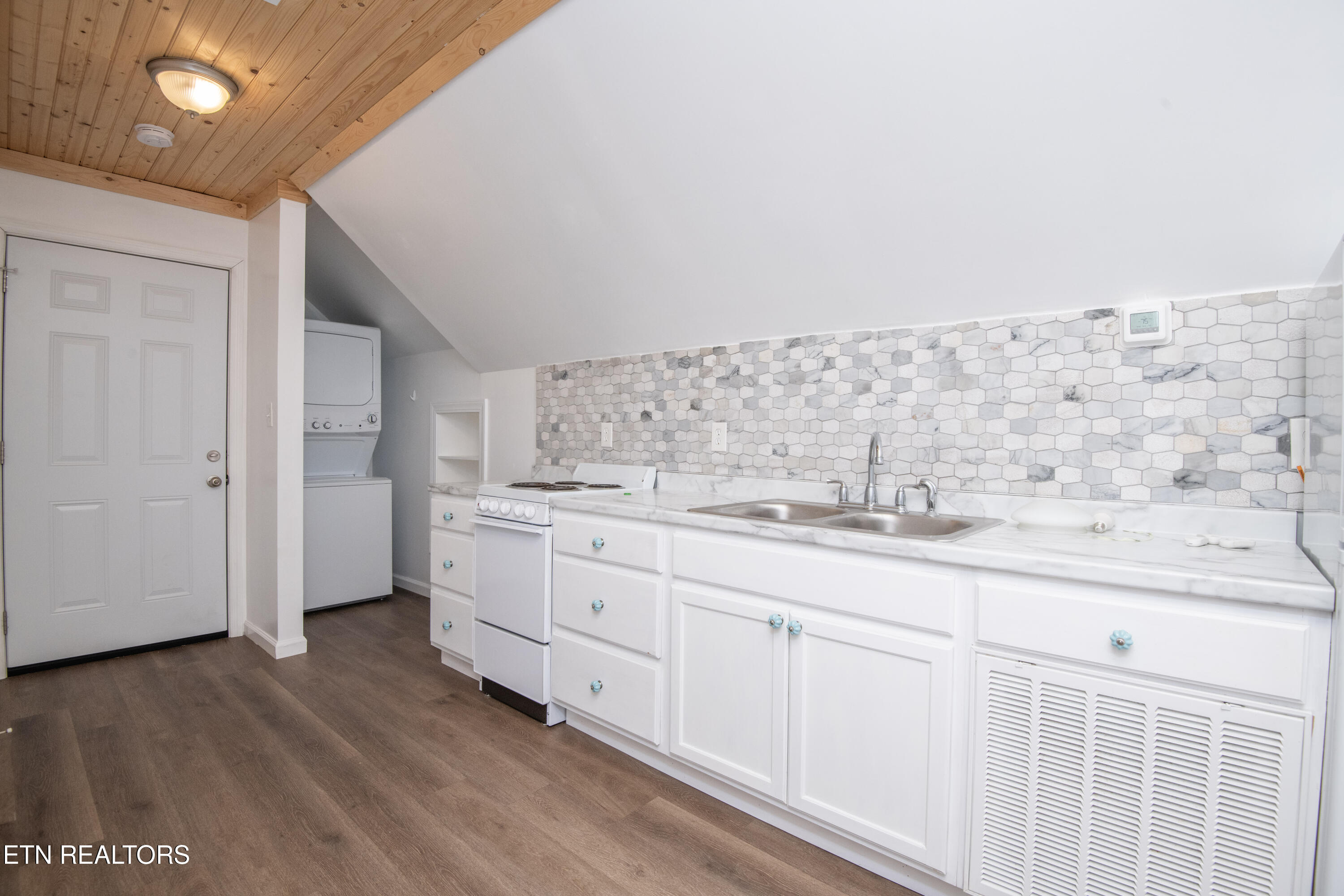 525 Canton Hollow Road Knoxville TN 37934