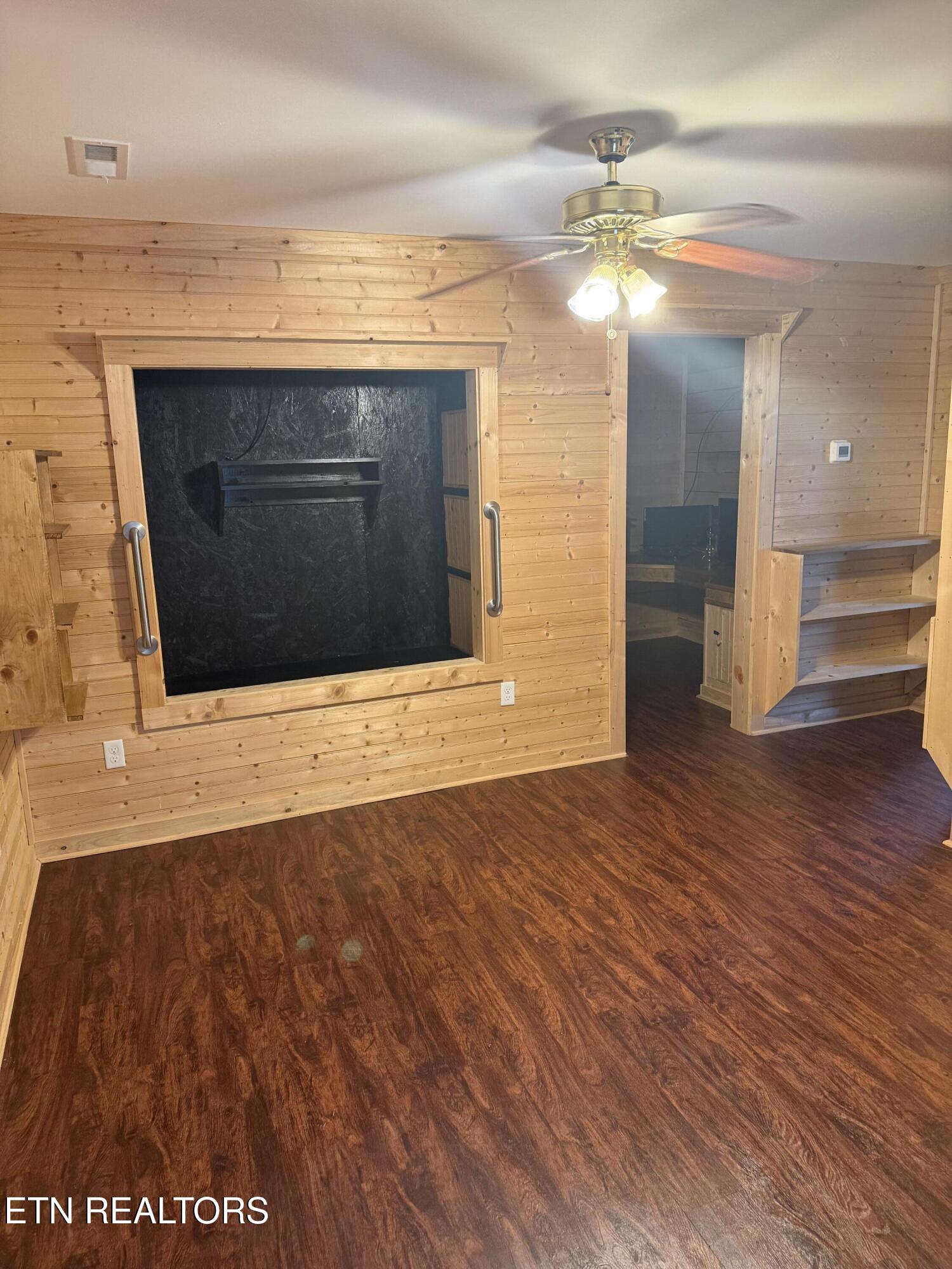 525 Canton Hollow Road Knoxville TN 37934