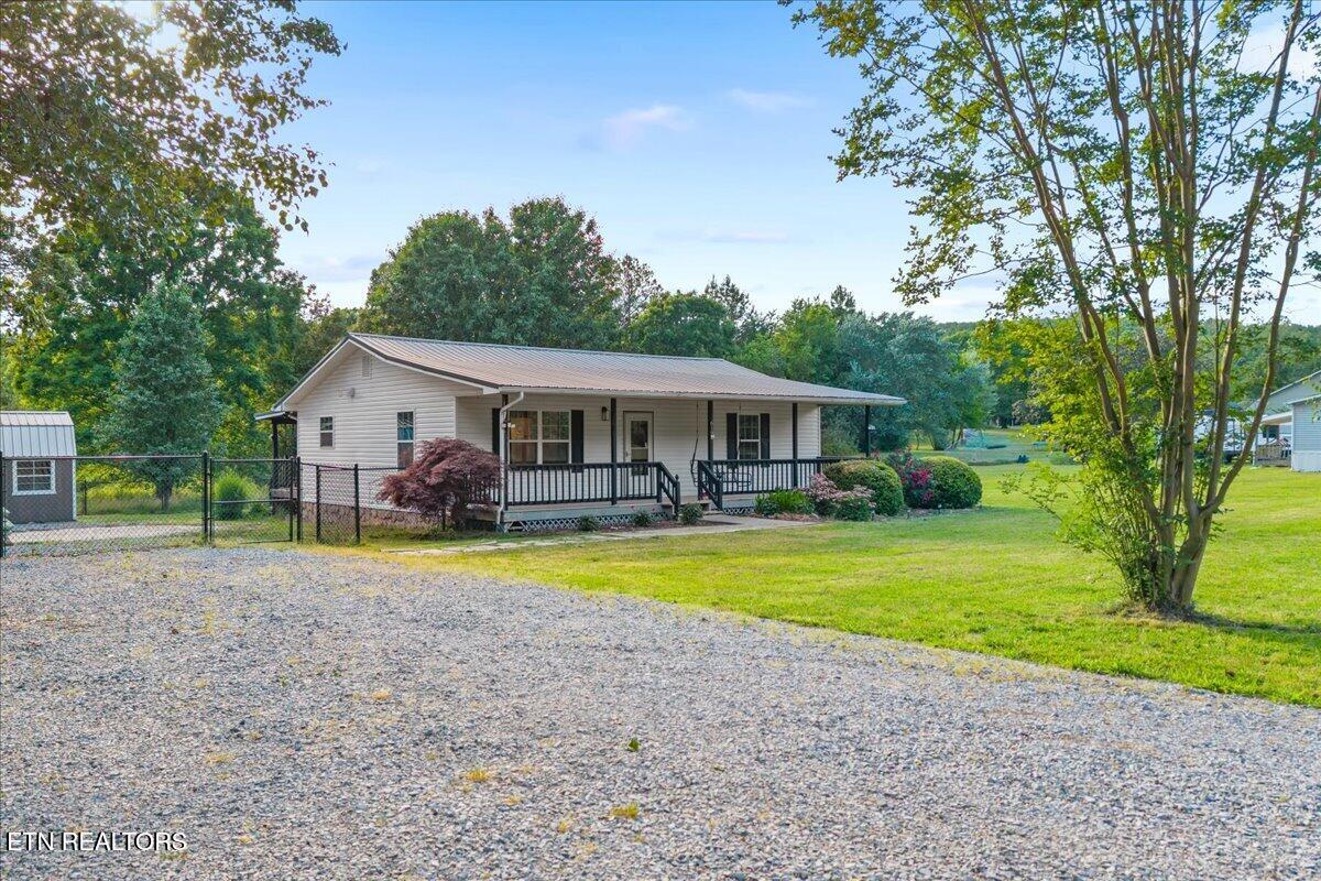 619 Huff Bend Lane Ten Mile TN 37880