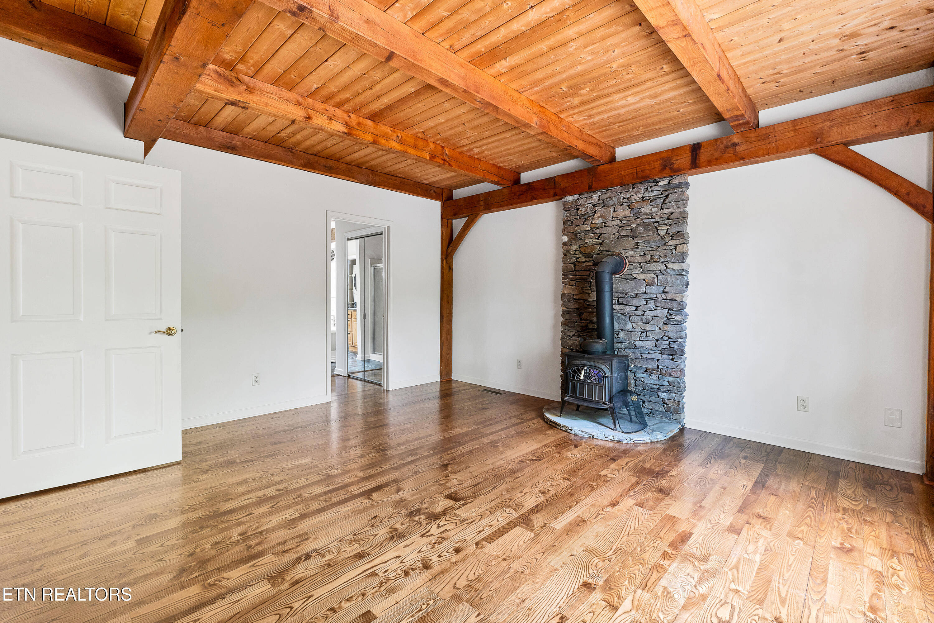 2210 Turkey Roost Road Walland TN 37886