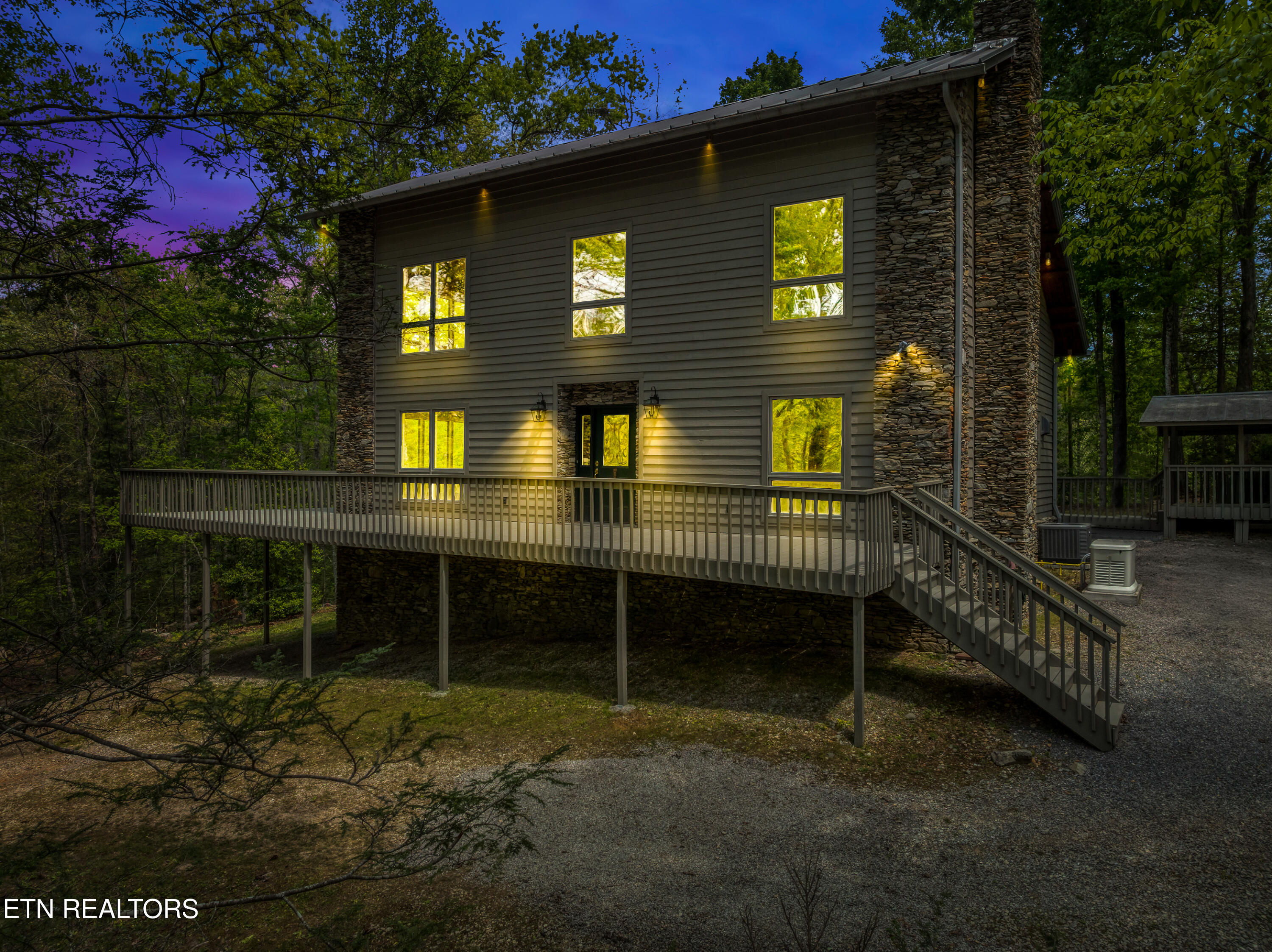 2210 Turkey Roost Road Walland TN 37886