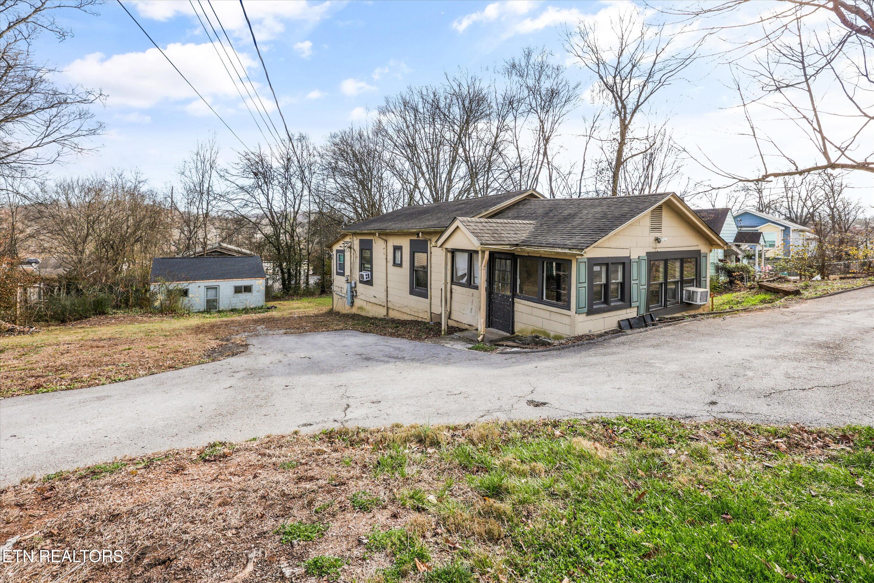1080 Baker Avenue Knoxville TN 37920