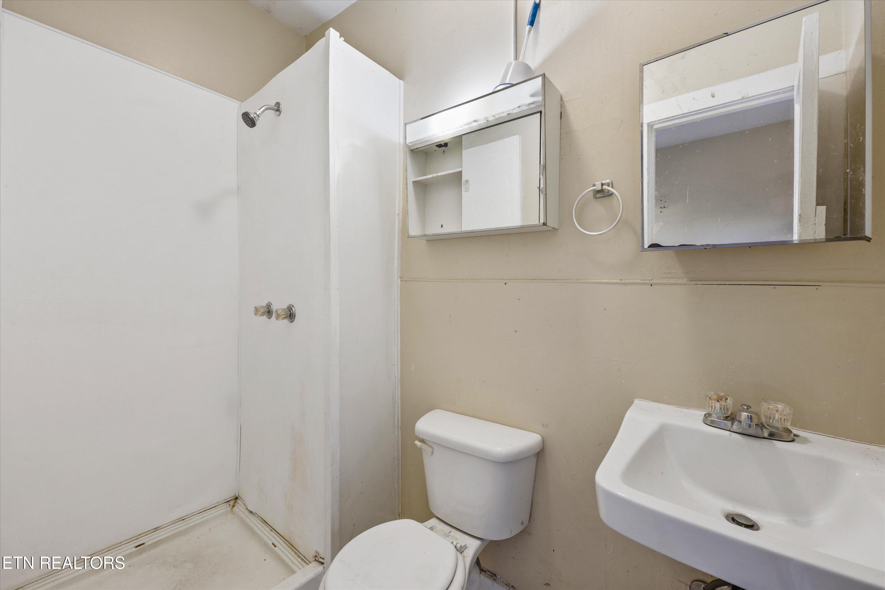 1080 Baker Avenue Knoxville TN 37920