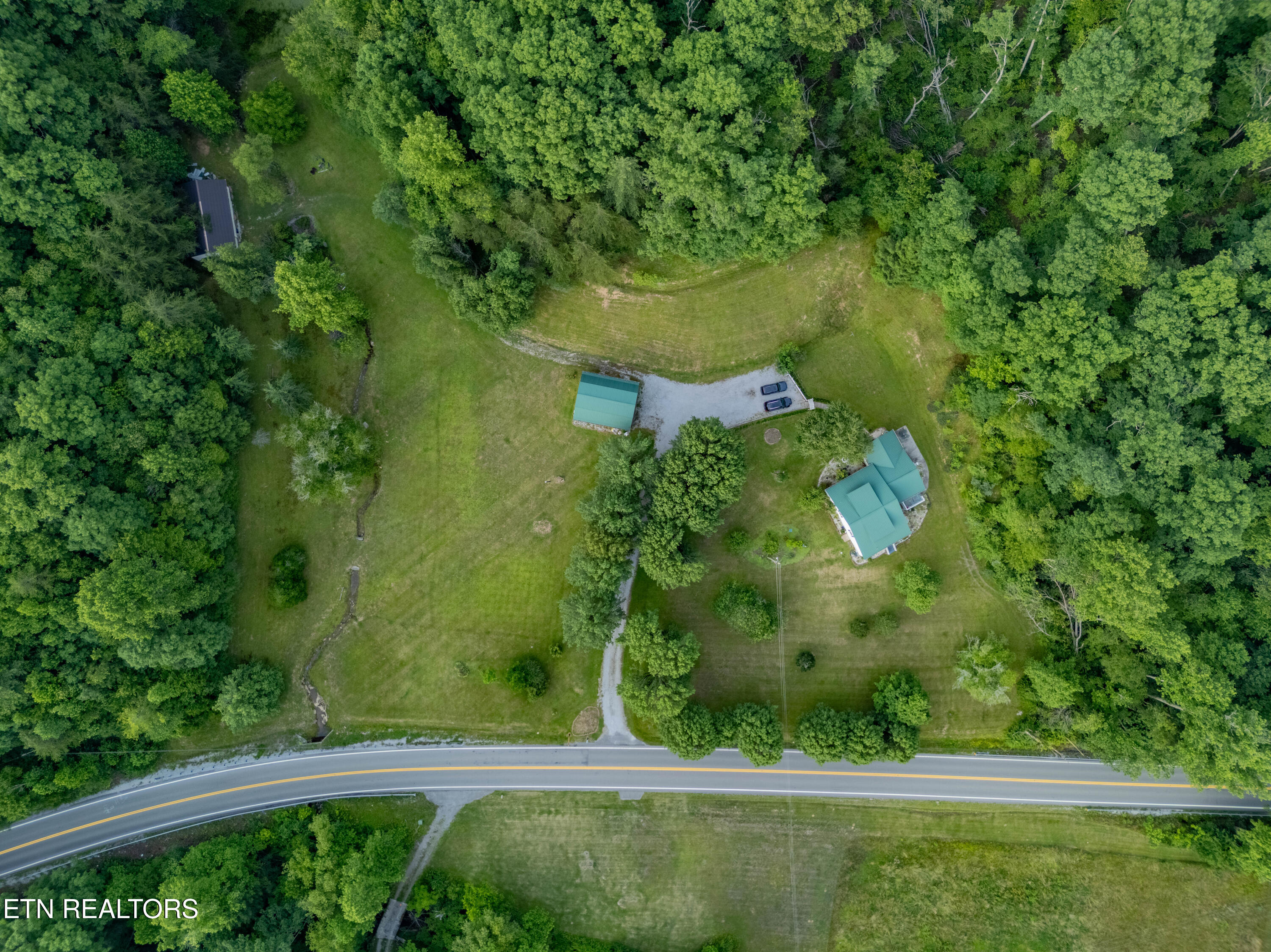 5334 Morgan Co Highway Lancing TN 37770