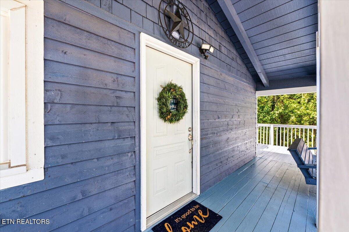 112 Posey Lane Jacksboro TN 37757