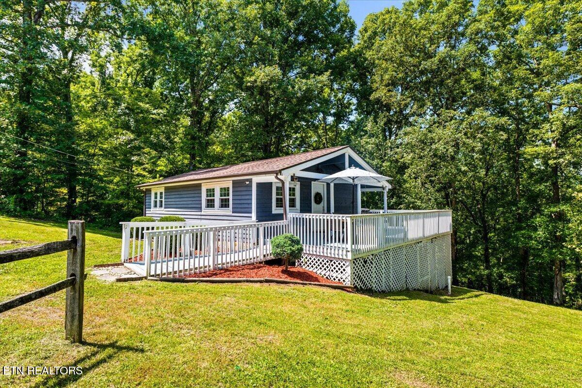 112 Posey Lane Jacksboro TN 37757