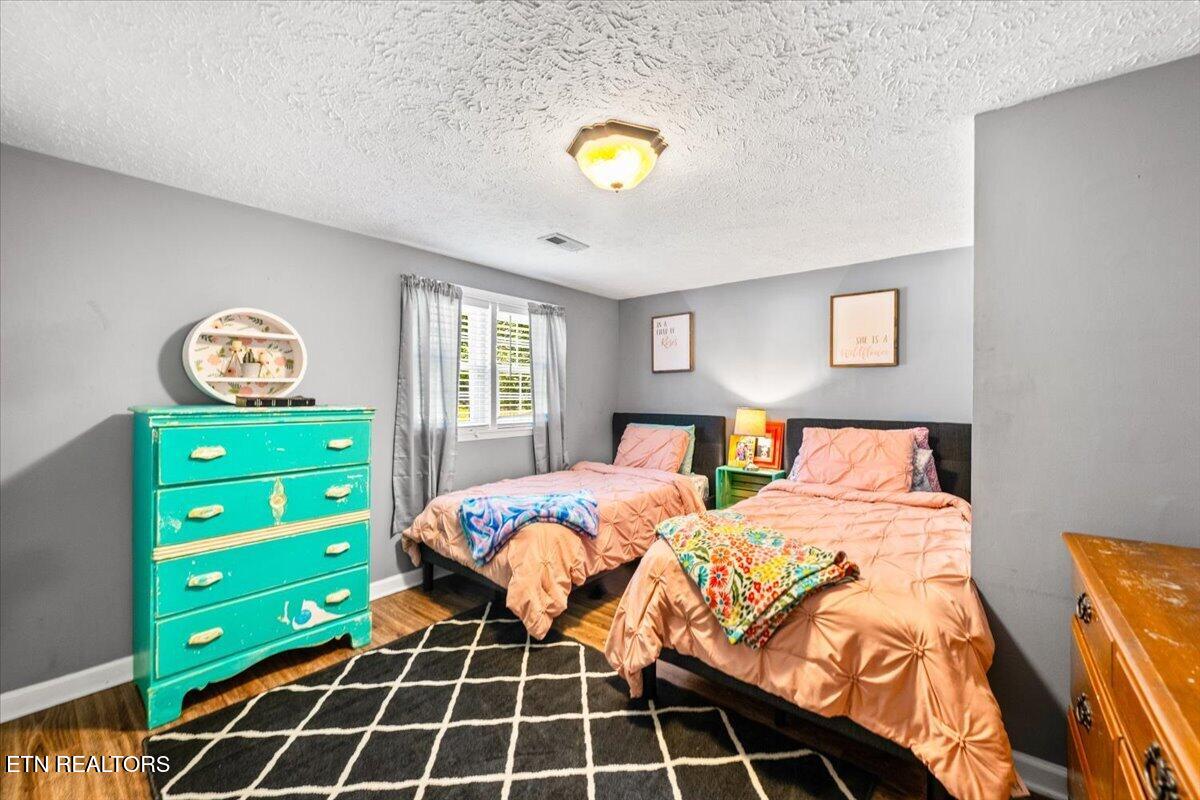 112 Posey Lane Jacksboro TN 37757