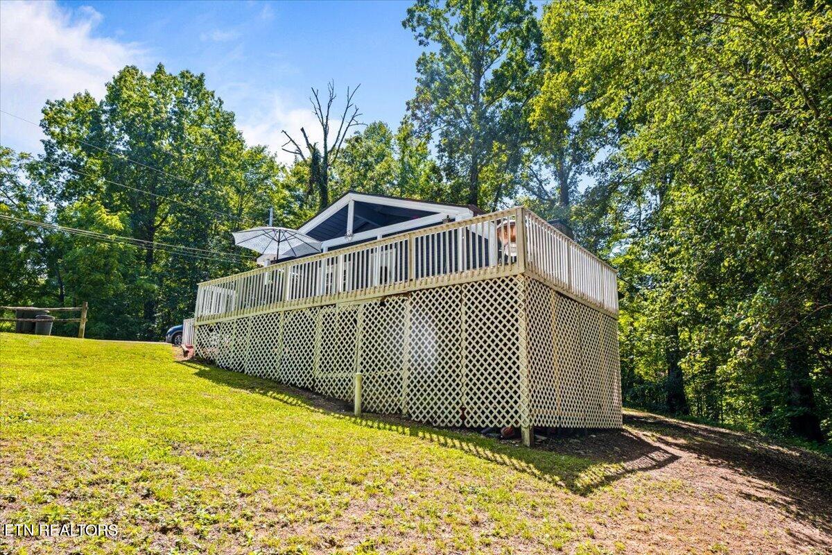 112 Posey Lane Jacksboro TN 37757
