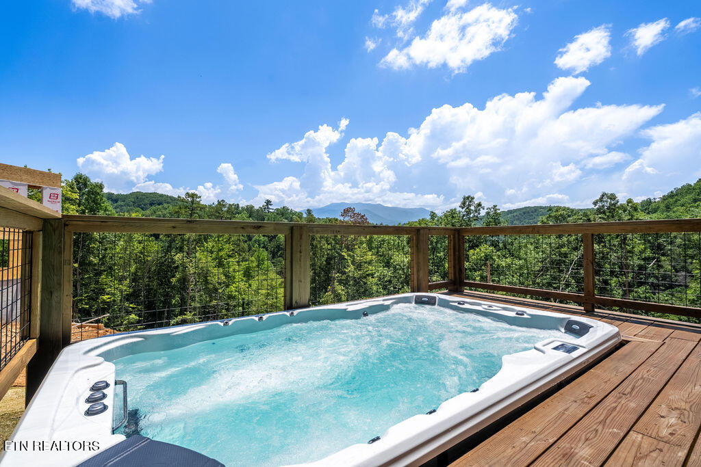 2217 Legend Drive Sevierville TN 37876