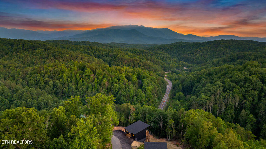 2217 Legend Drive Sevierville TN 37876
