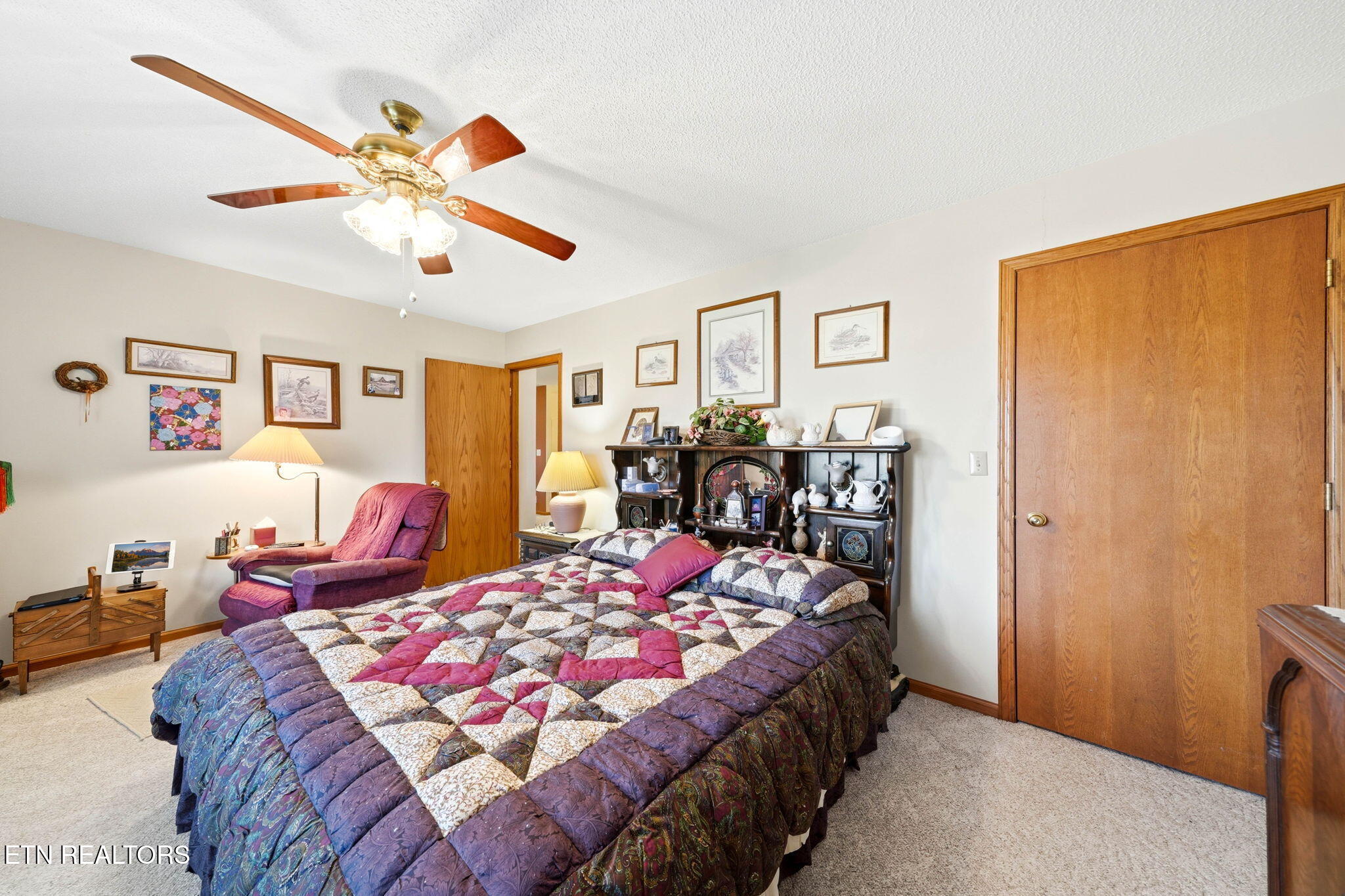 1435 Sparks Lane Sevierville TN 37876