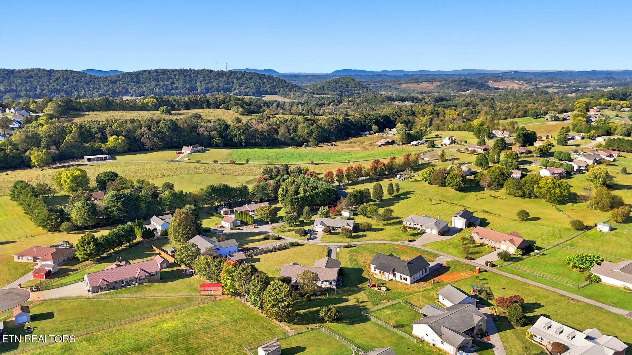 1435 Sparks Lane Sevierville TN 37876