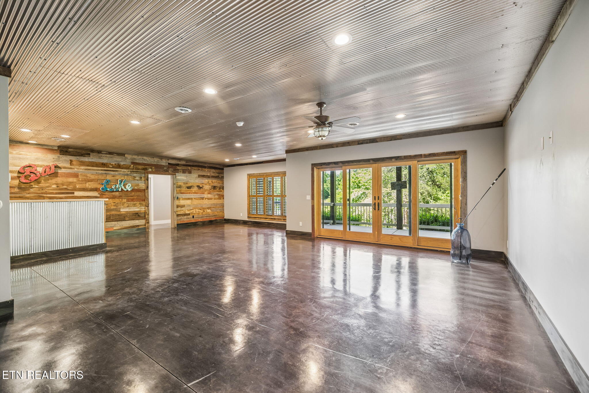 4451 Forrest Ridge Drive Louisville TN 37777
