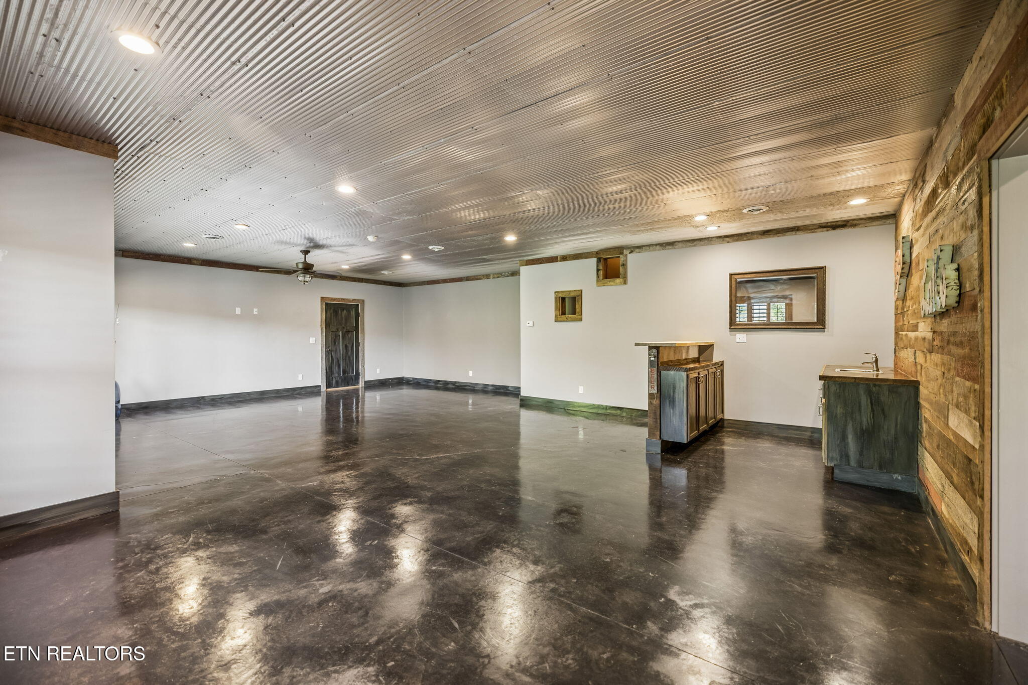 4451 Forrest Ridge Drive Louisville TN 37777