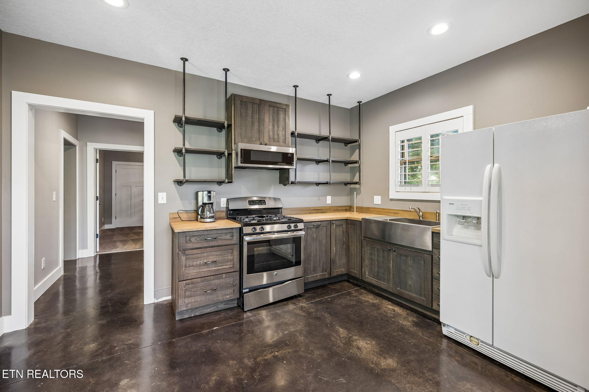 4451 Forrest Ridge Drive Louisville TN 37777