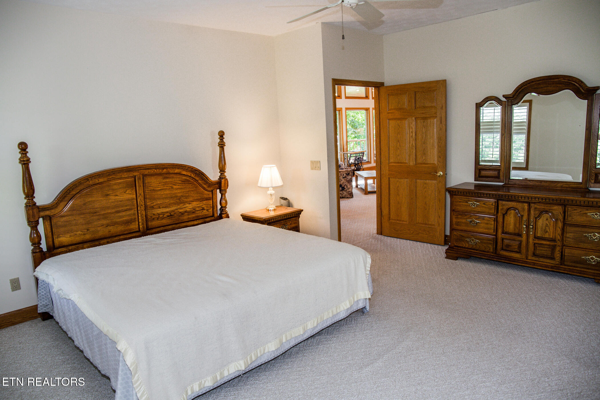 12 Brixton Lane Crossville TN 38558