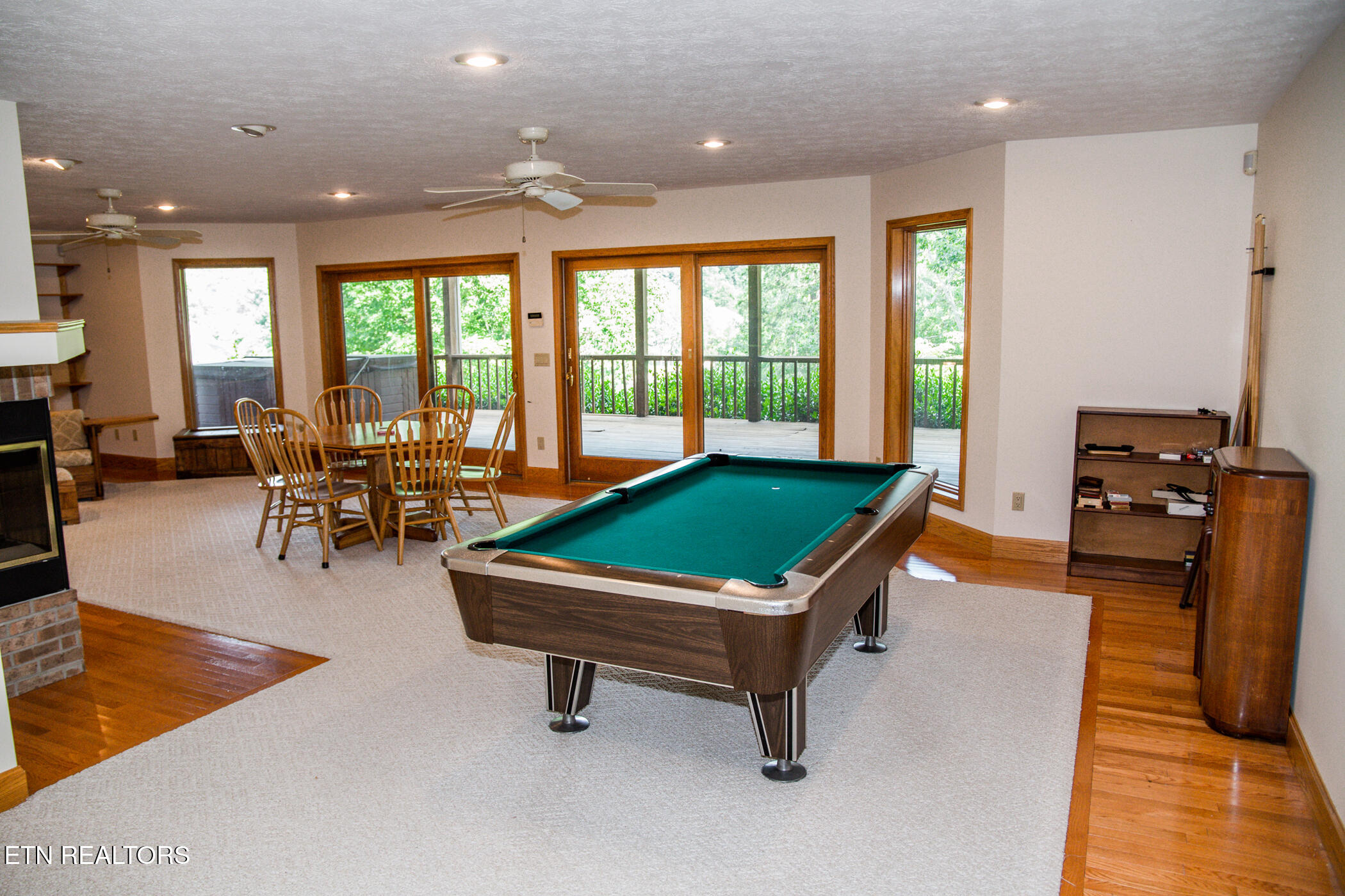 12 Brixton Lane Crossville TN 38558
