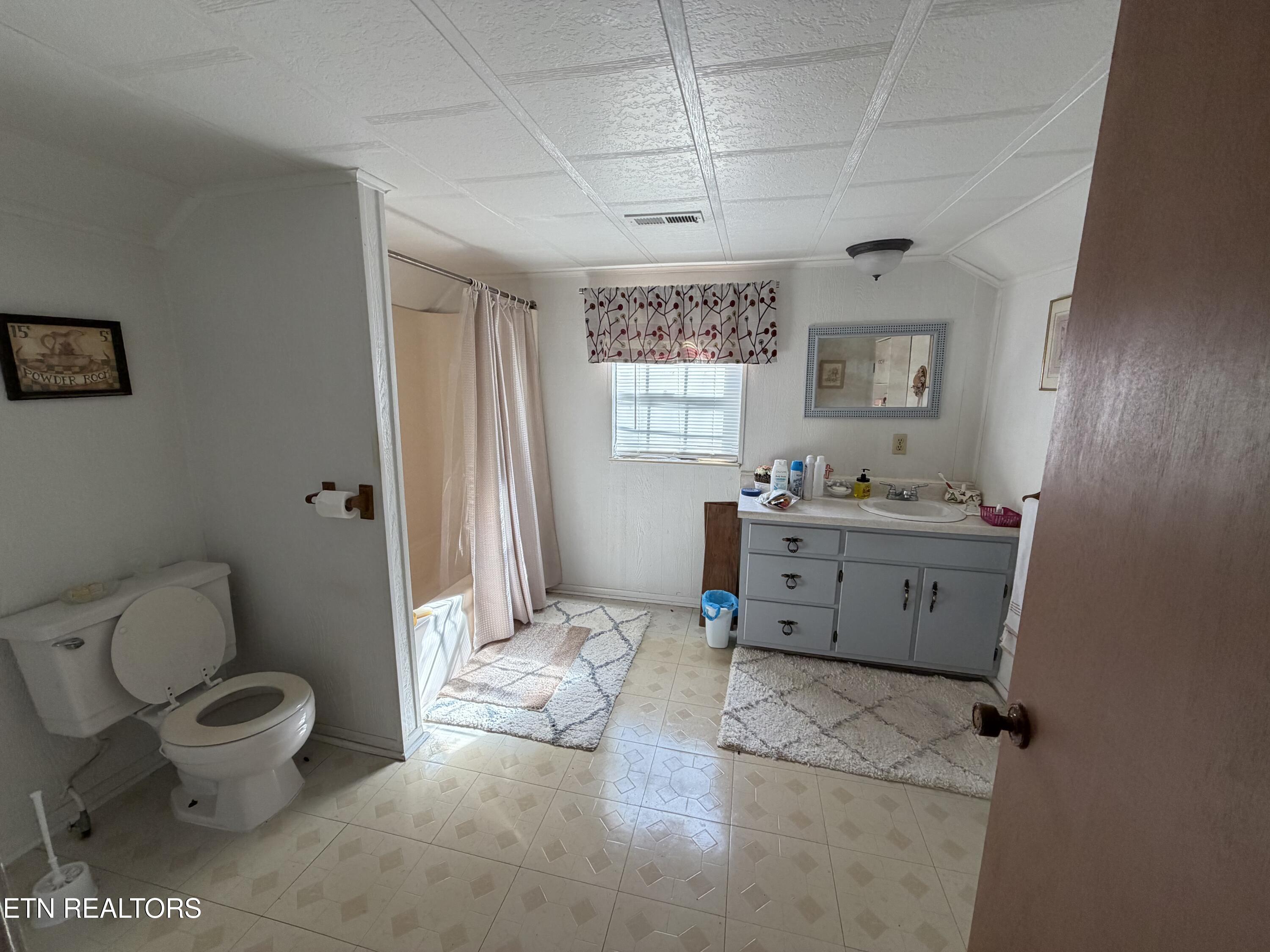 4016 Lone Mountain Road New Tazewell TN 37825