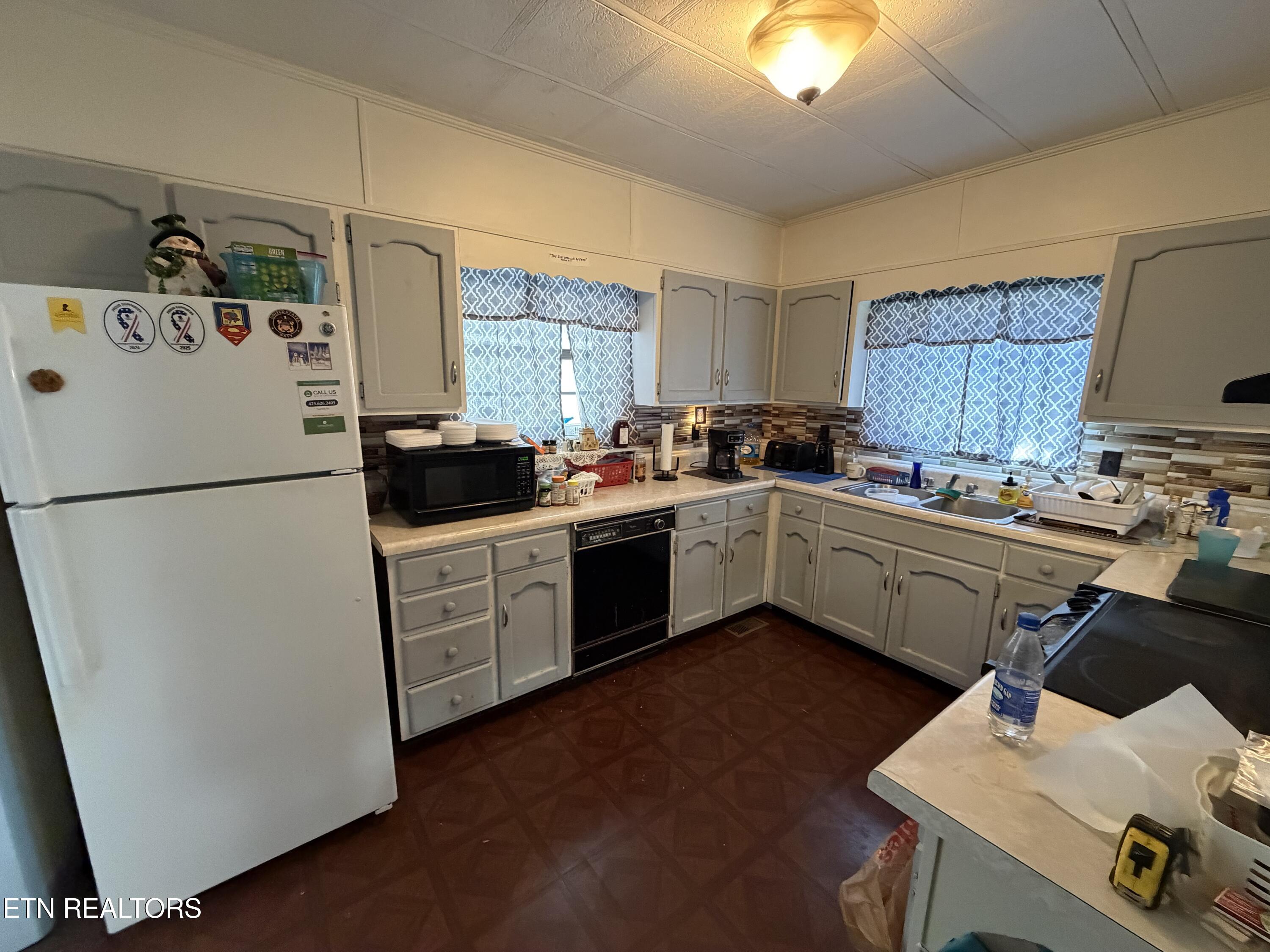 4016 Lone Mountain Road New Tazewell TN 37825