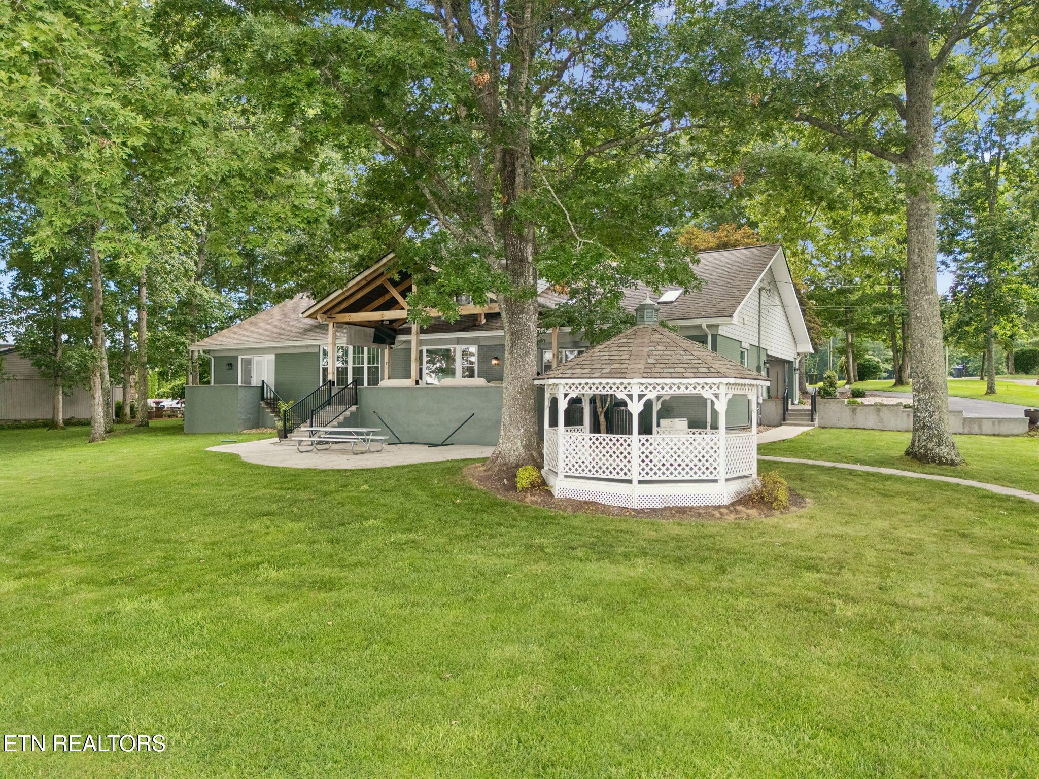 8721 Cherokee Trail Crossville TN 38572