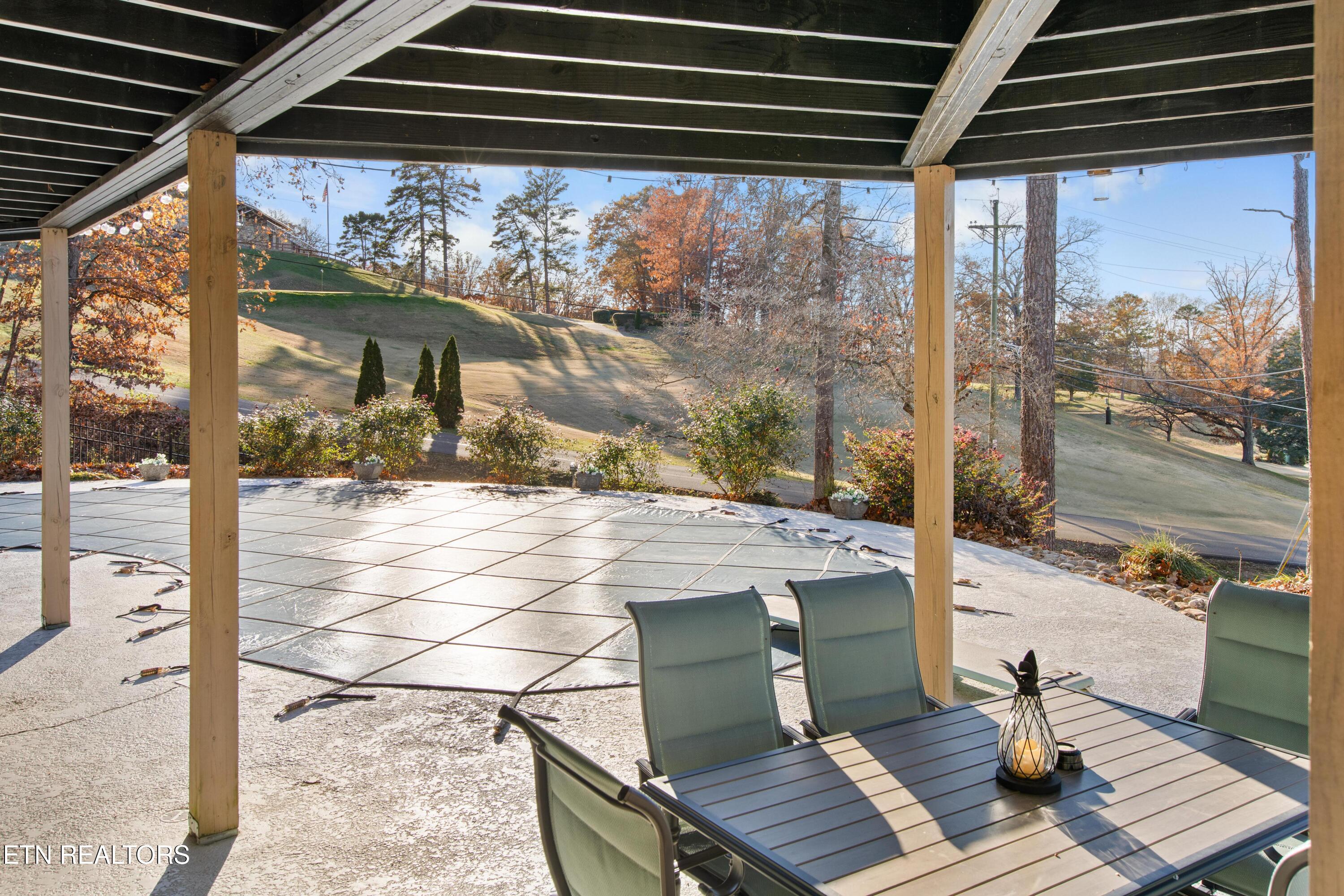 6809 Beaver Brook Drive Knoxville TN 37918