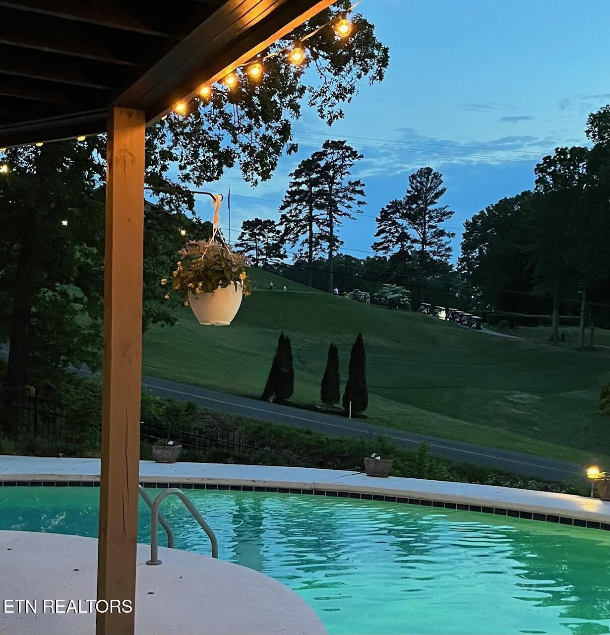 6809 Beaver Brook Drive Knoxville TN 37918