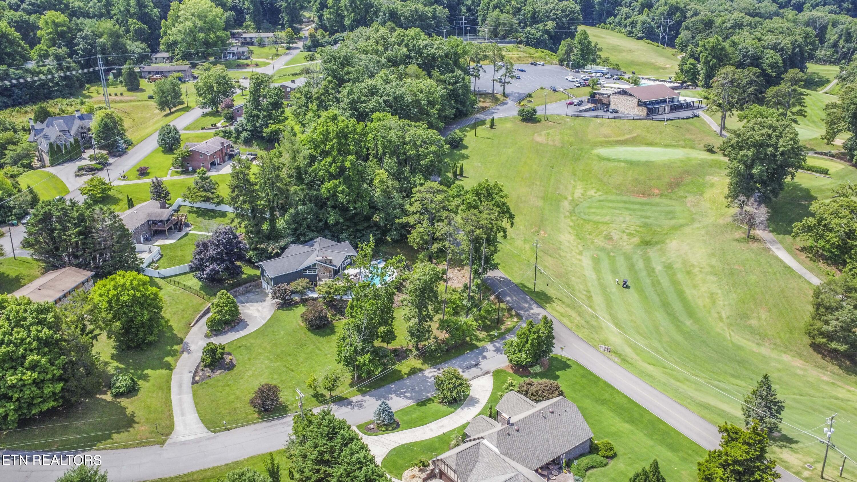 6809 Beaver Brook Drive Knoxville TN 37918
