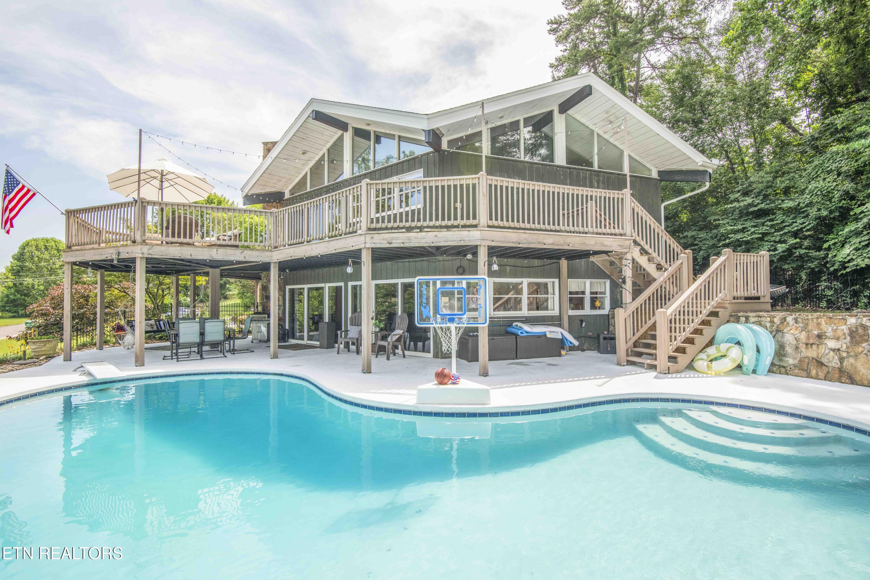 6809 Beaver Brook Drive Knoxville TN 37918