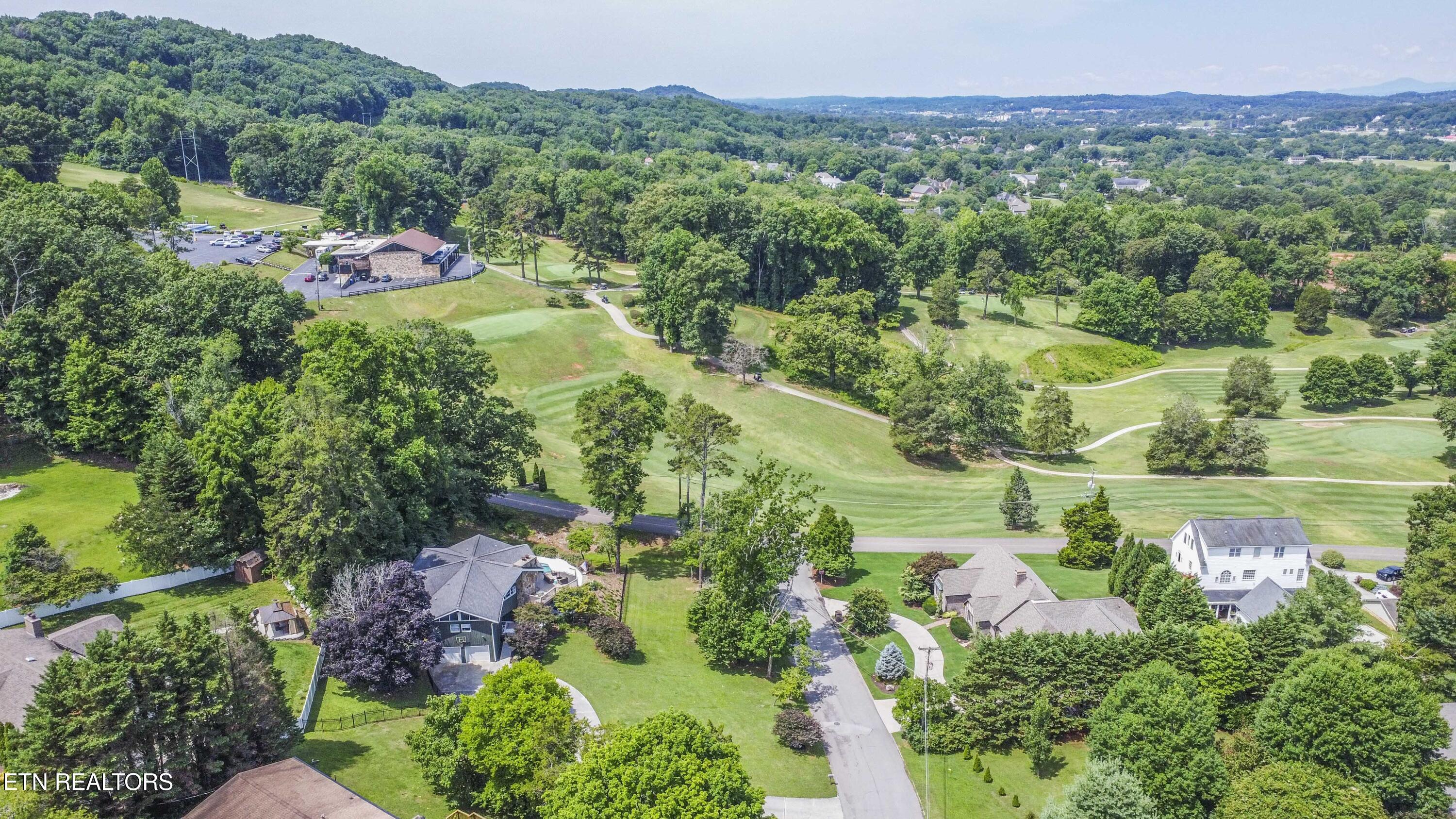 6809 Beaver Brook Drive Knoxville TN 37918