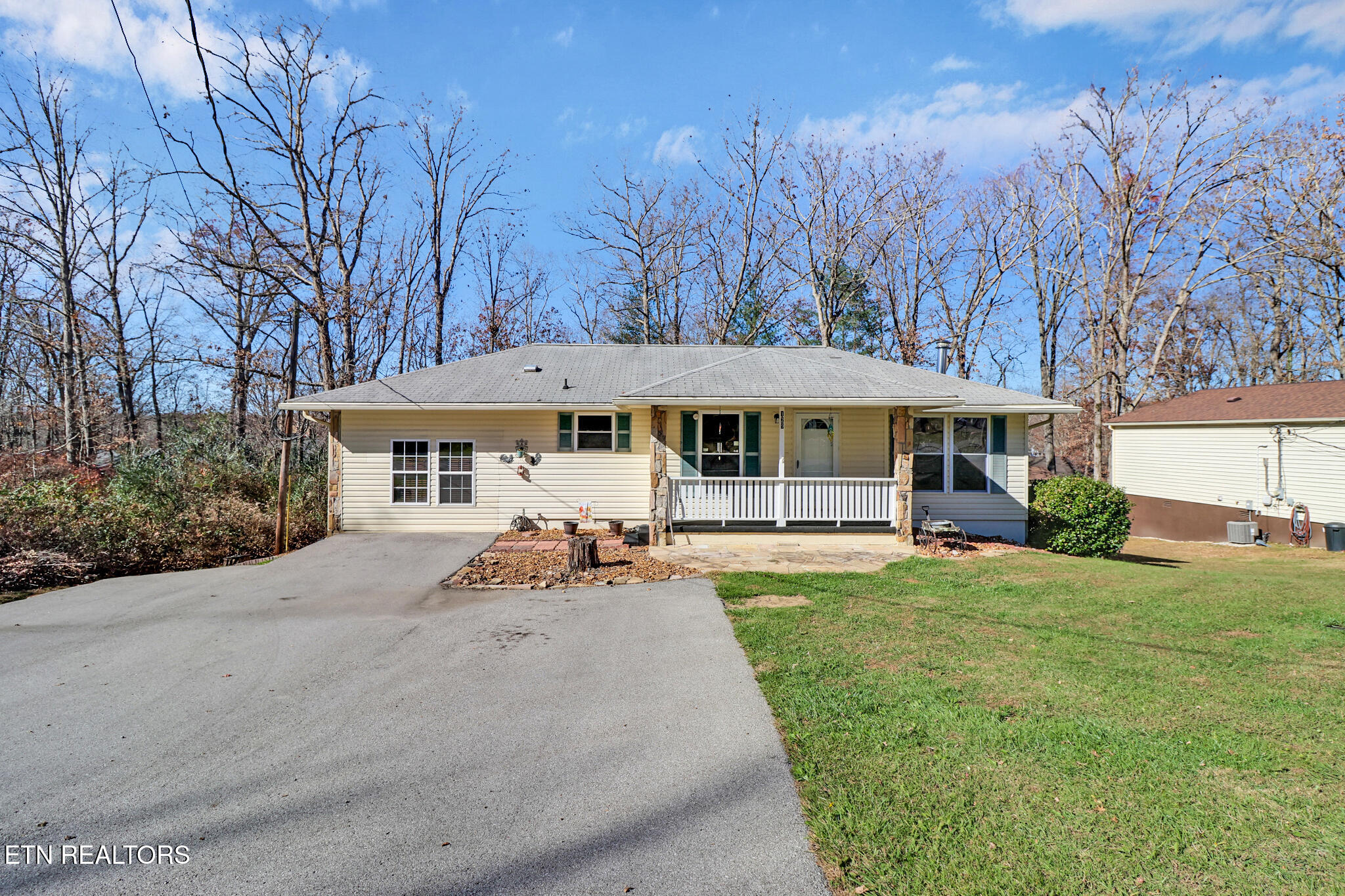 129 Lakeshire Drive Crossville TN 38558