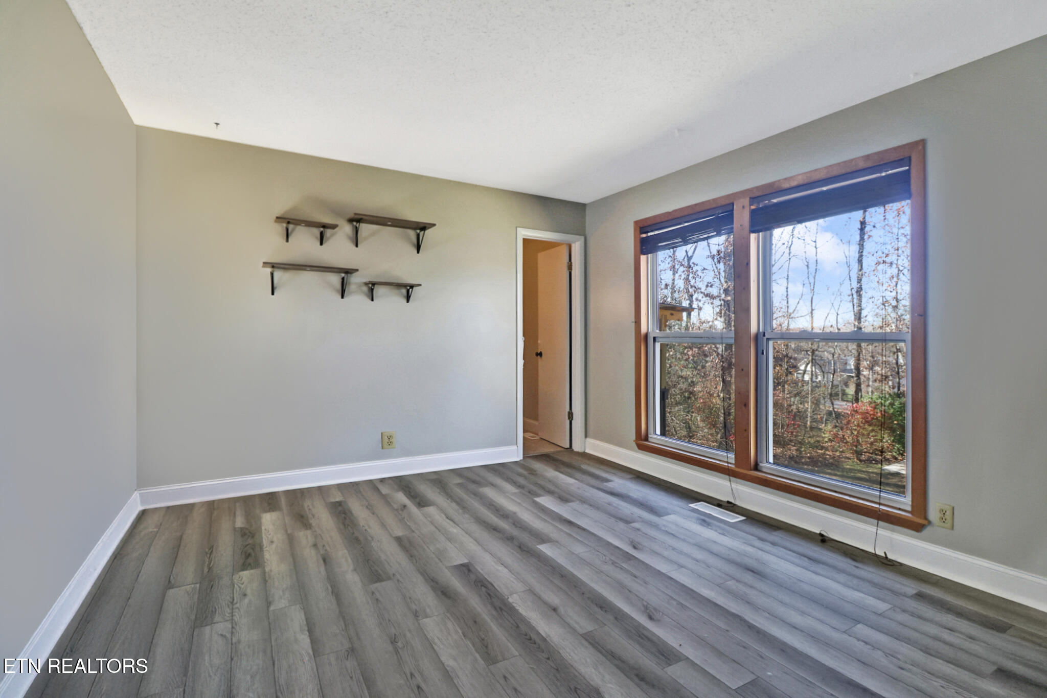 129 Lakeshire Drive Crossville TN 38558