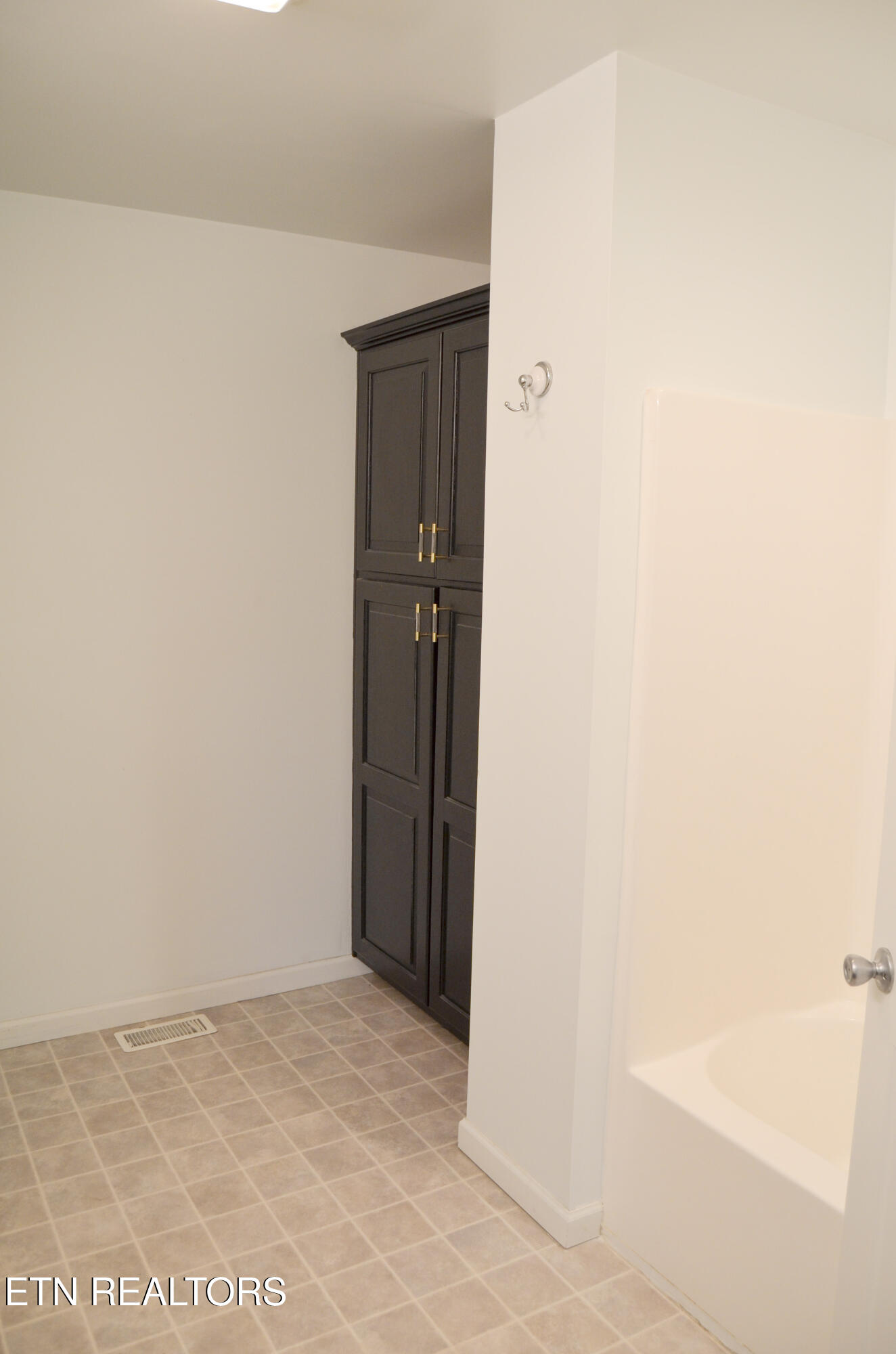 329 Hilltop Drive Crossville TN 38555