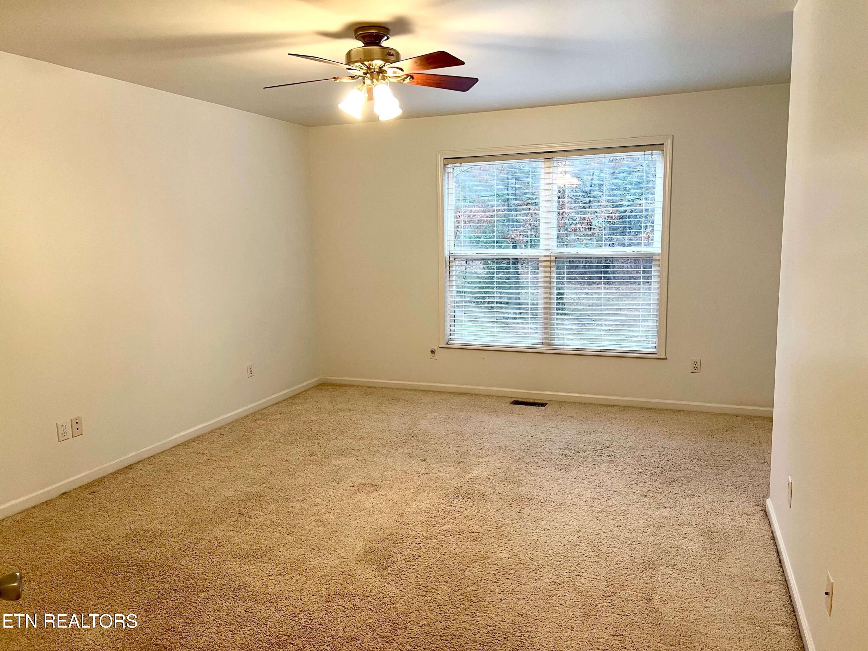 329 Hilltop Drive Crossville TN 38555