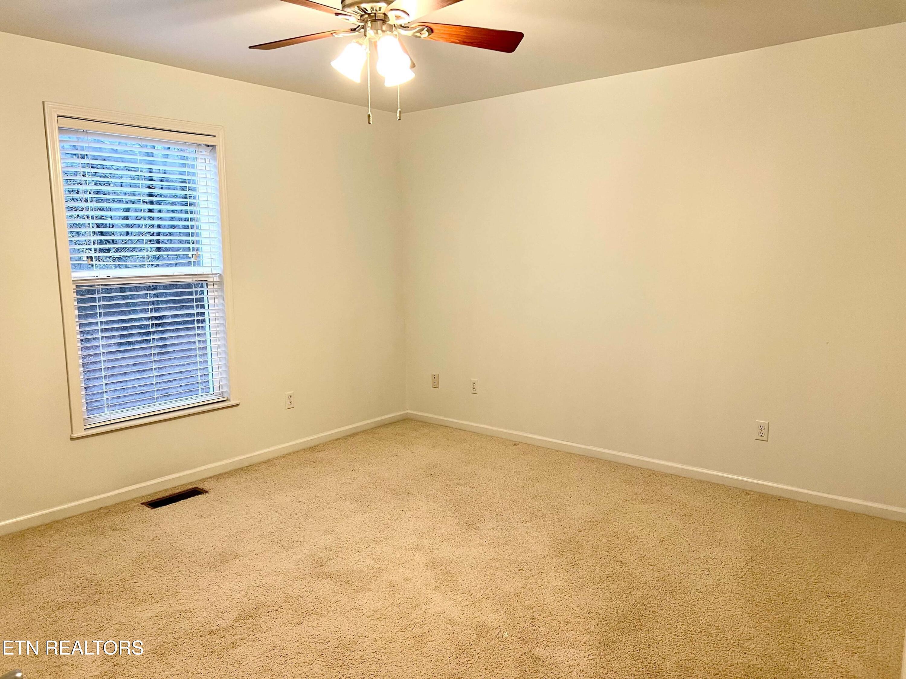 329 Hilltop Drive Crossville TN 38555