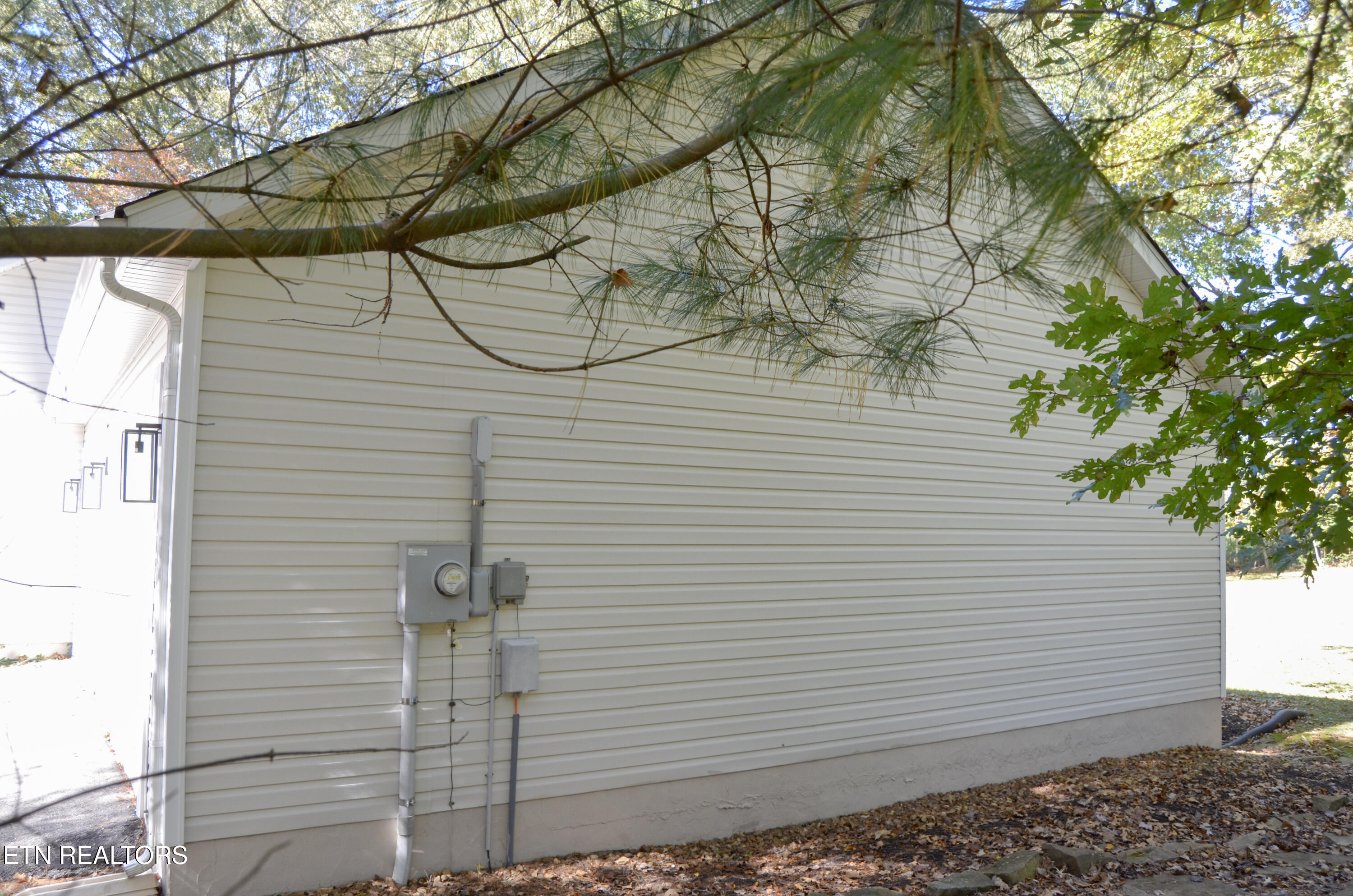 329 Hilltop Drive Crossville TN 38555