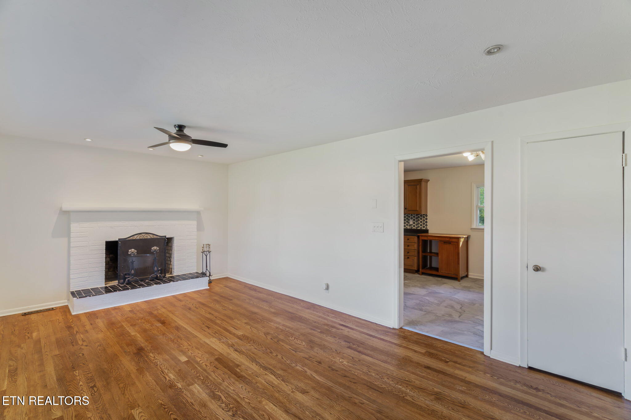 6624 Candy Lane Knoxville TN 37920