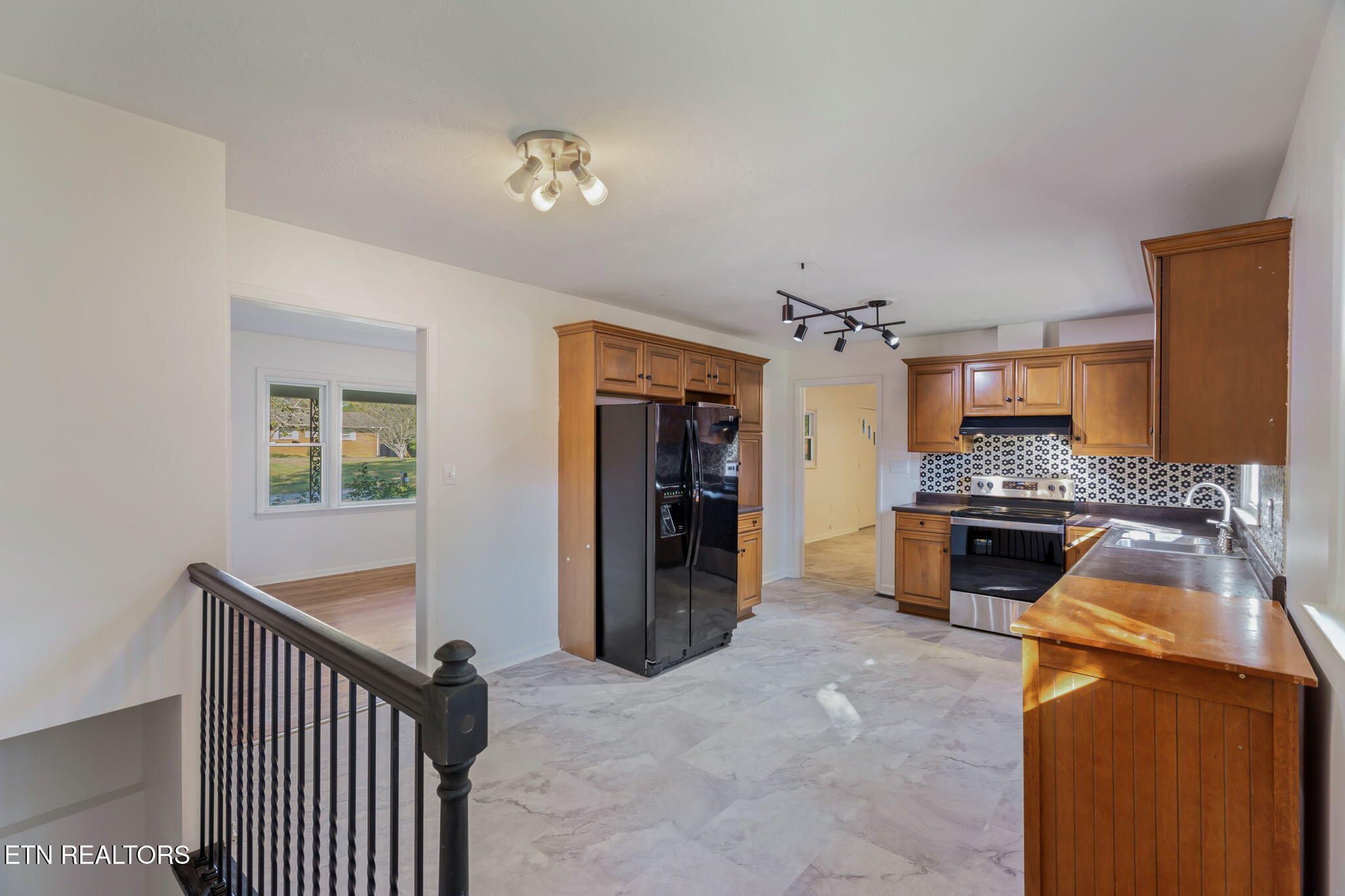 6624 Candy Lane Knoxville TN 37920