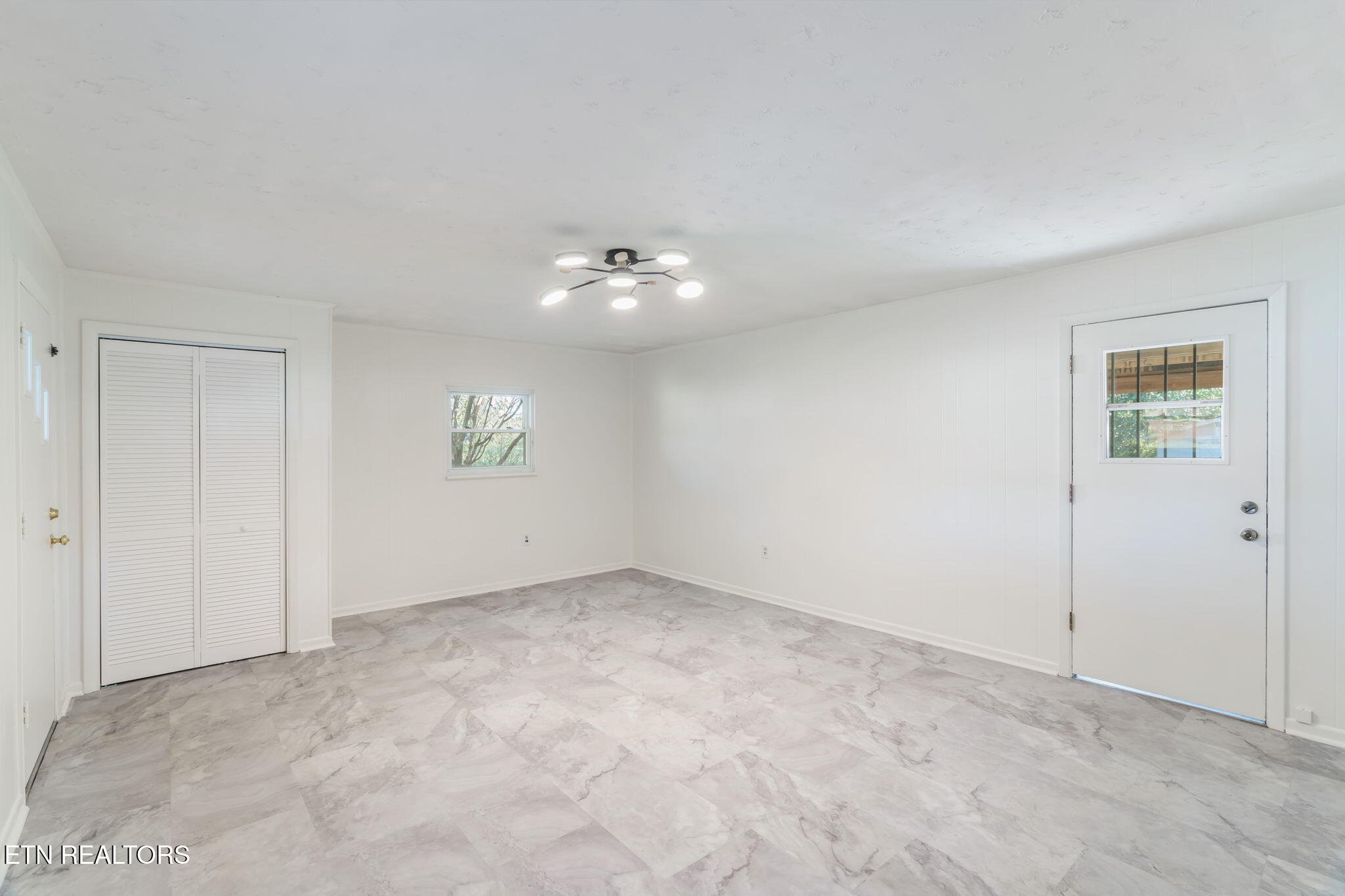 6624 Candy Lane Knoxville TN 37920
