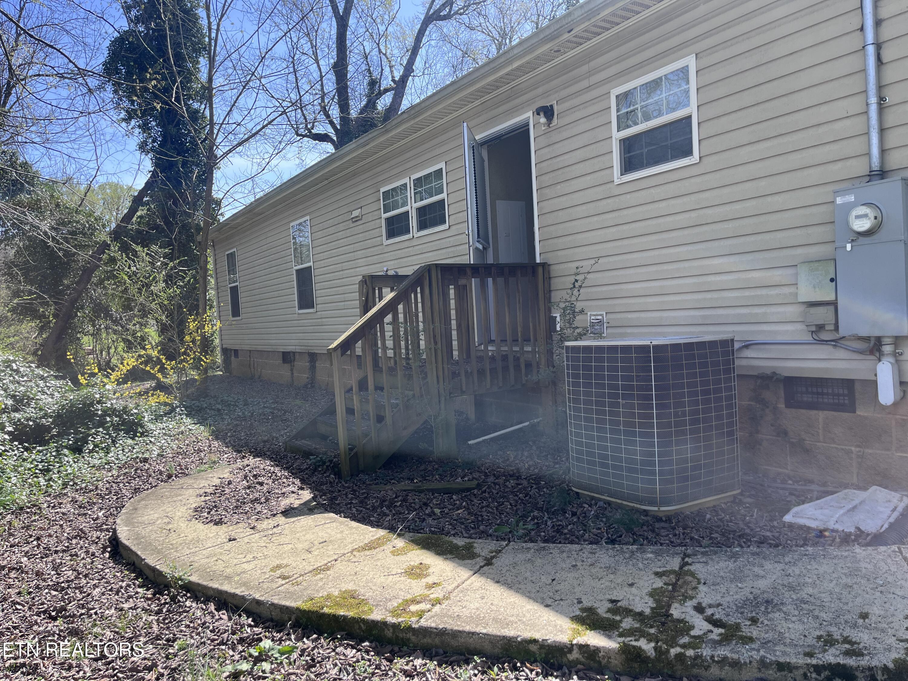 414 Palmer Street Kingston TN 37763