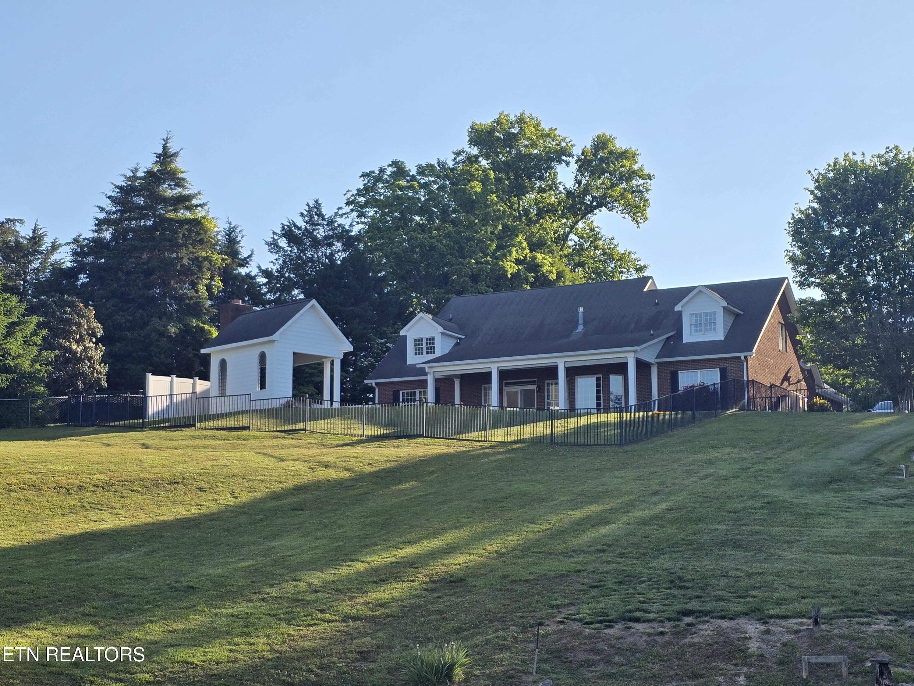 903 Frontier Circle Friendsville TN 37737