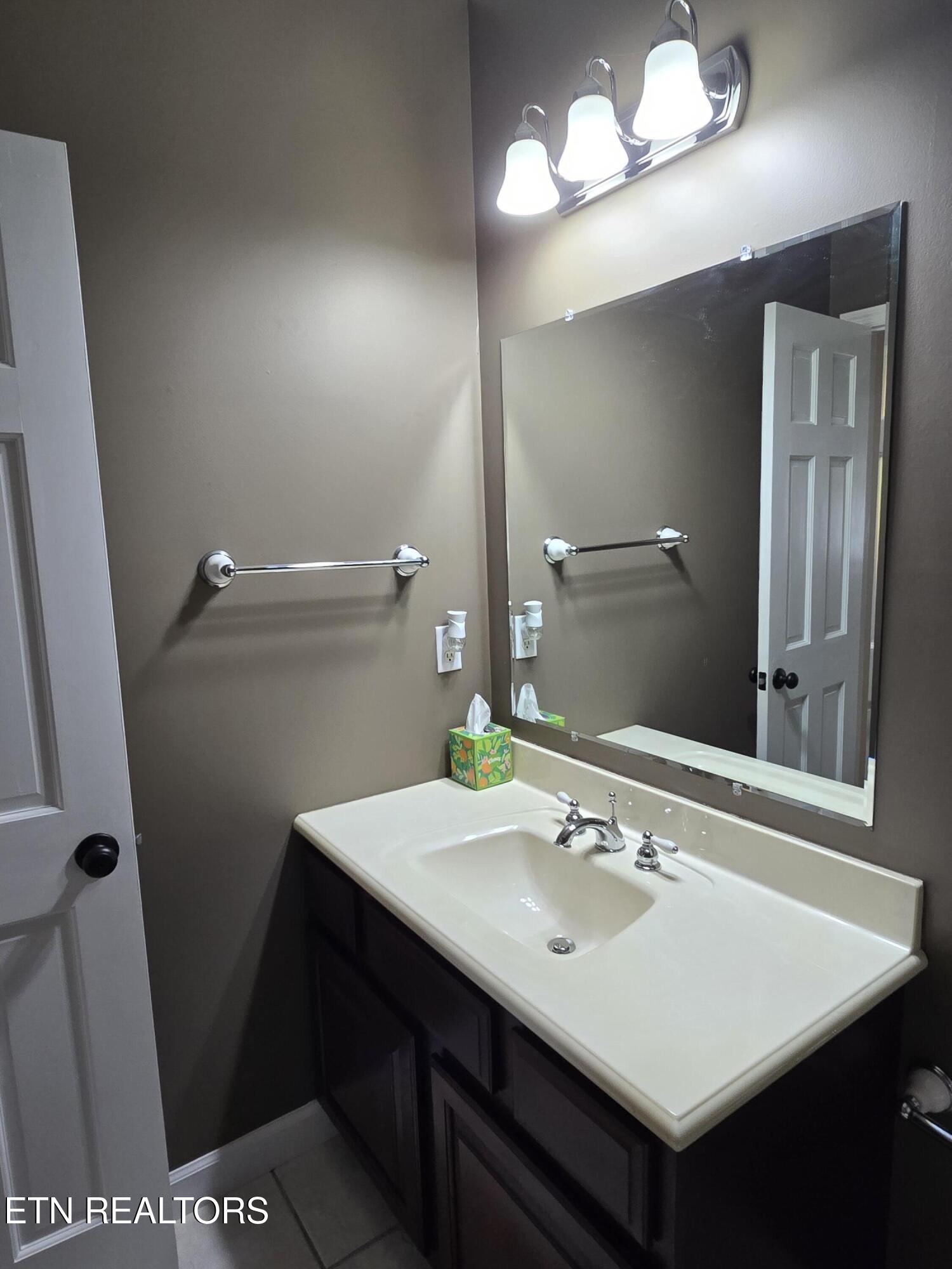 903 Frontier Circle Friendsville TN 37737