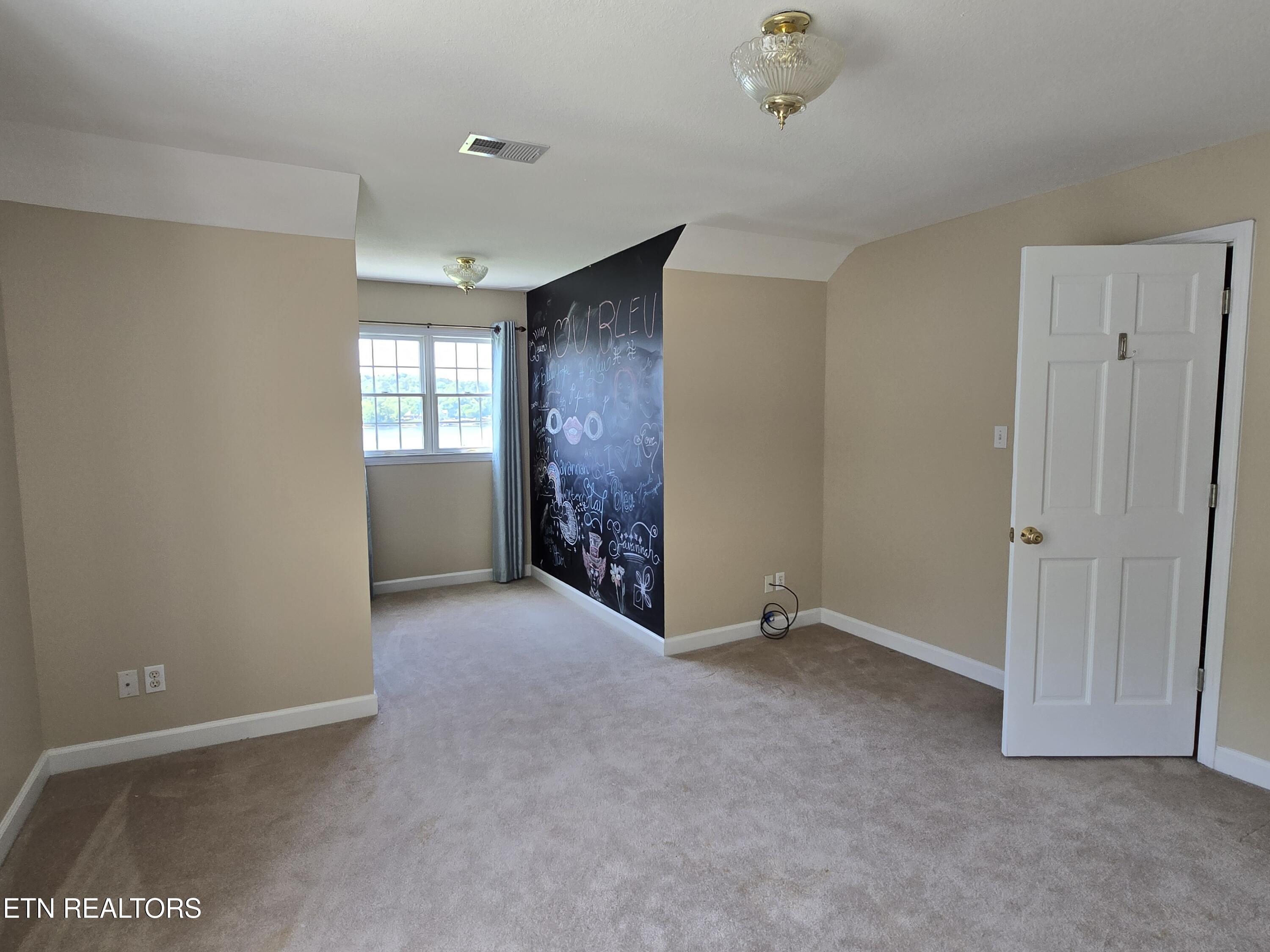 903 Frontier Circle Friendsville TN 37737