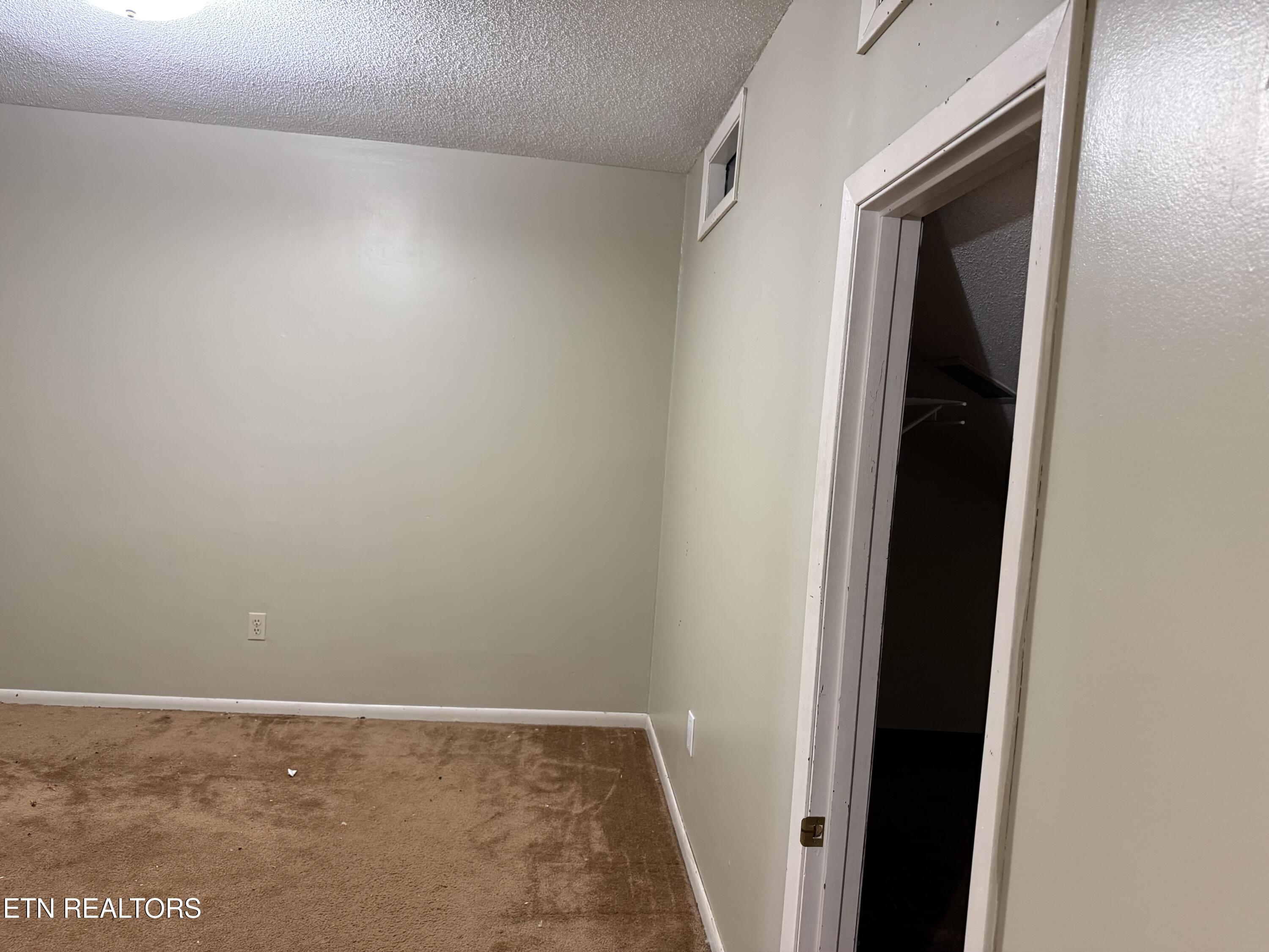 459 Dogwood Lane Jacksboro TN 37757