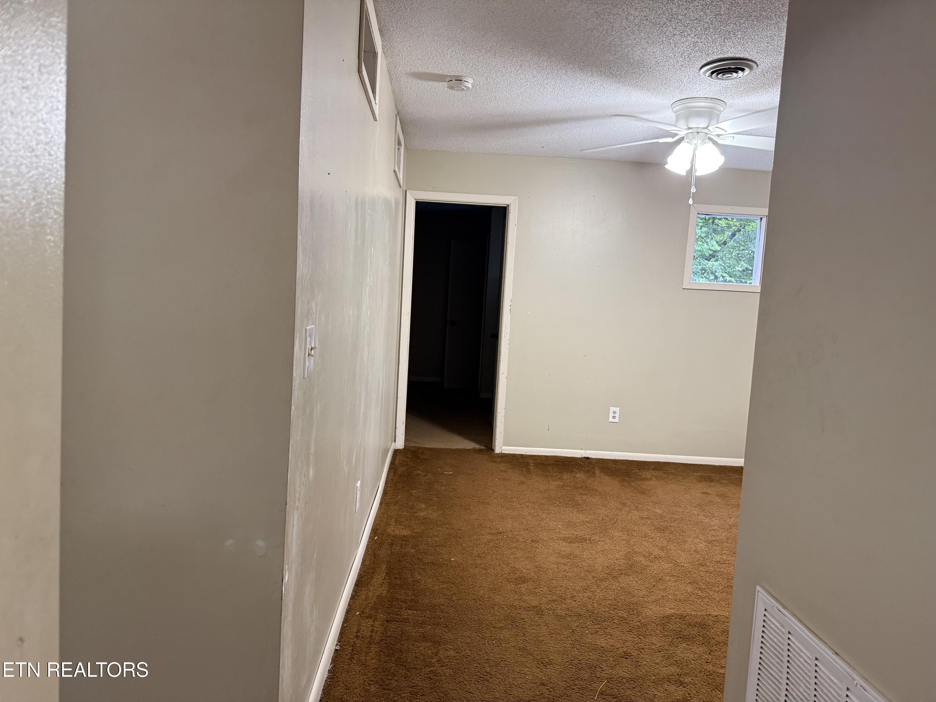 459 Dogwood Lane Jacksboro TN 37757