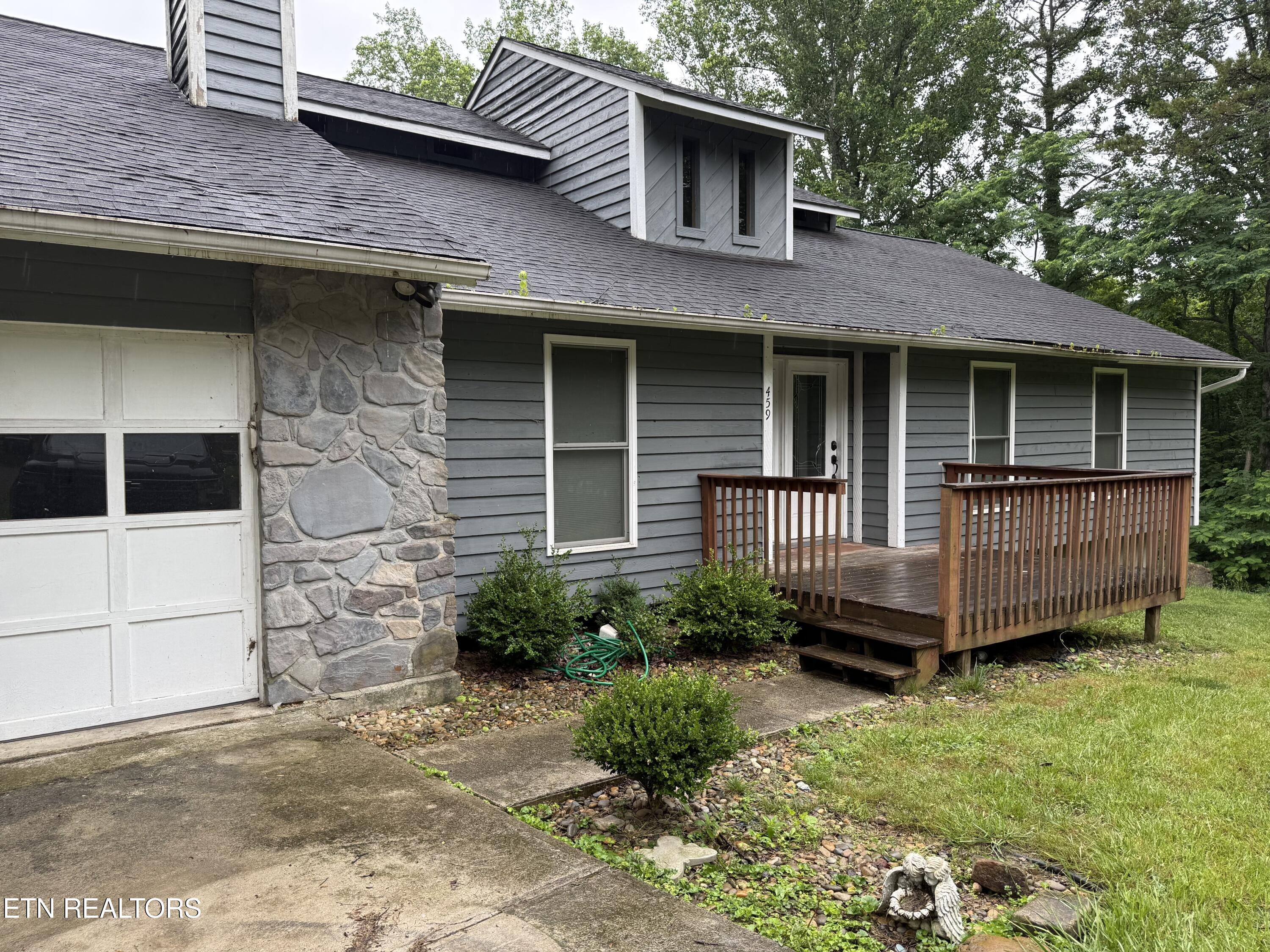 459 Dogwood Lane Jacksboro TN 37757