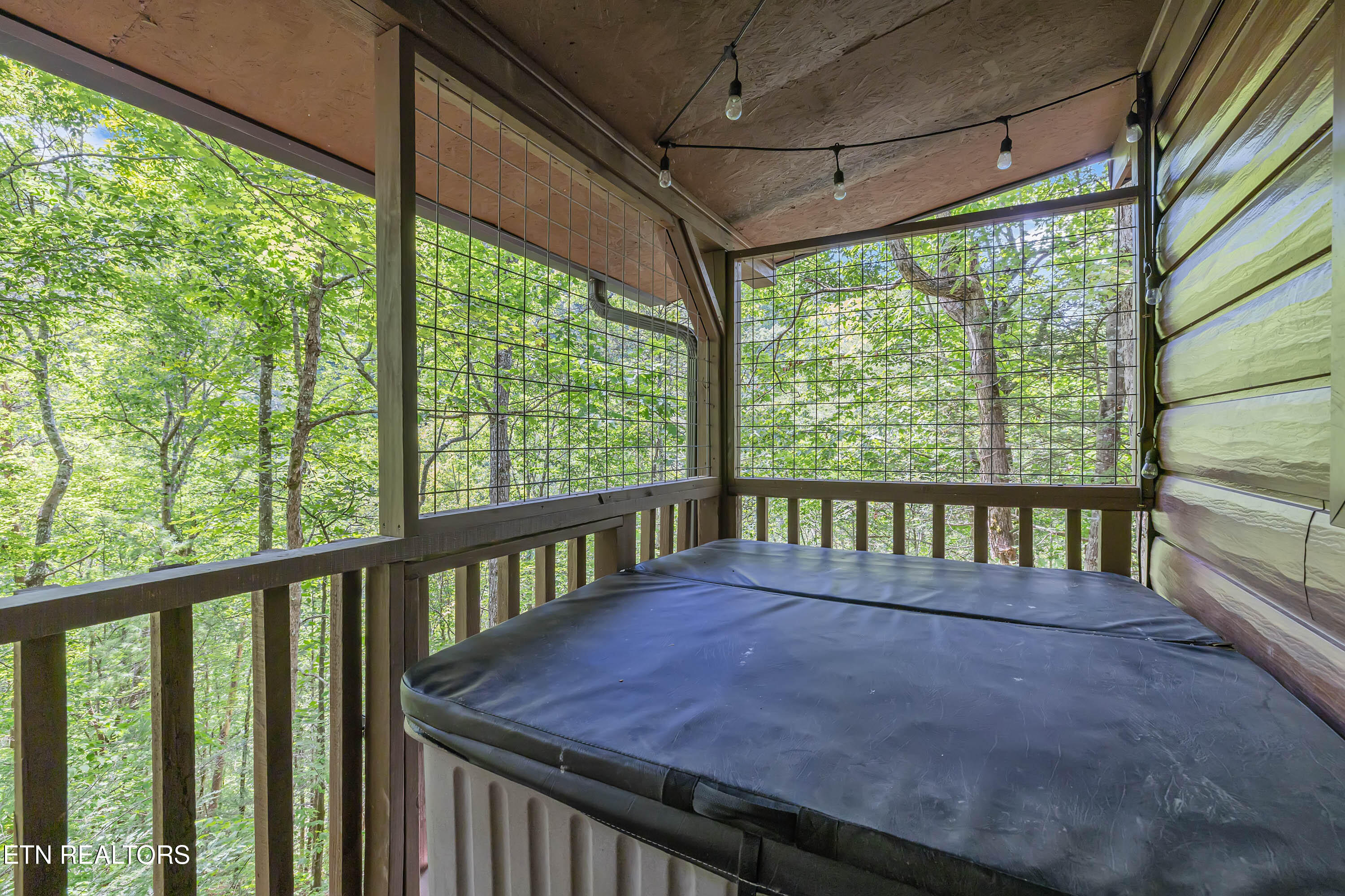 4081 Henry Town Road Sevierville TN 37876
