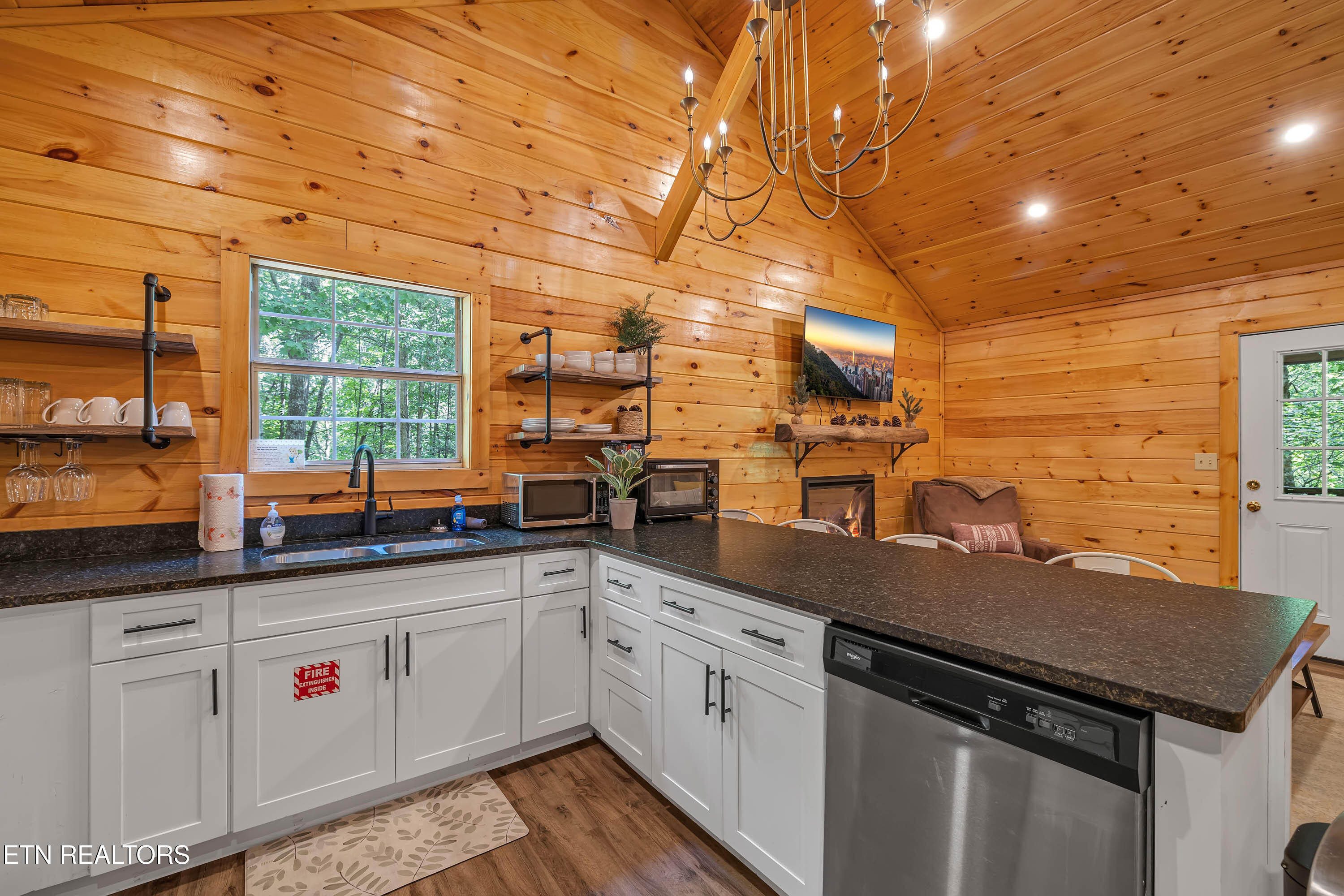 4081 Henry Town Road Sevierville TN 37876