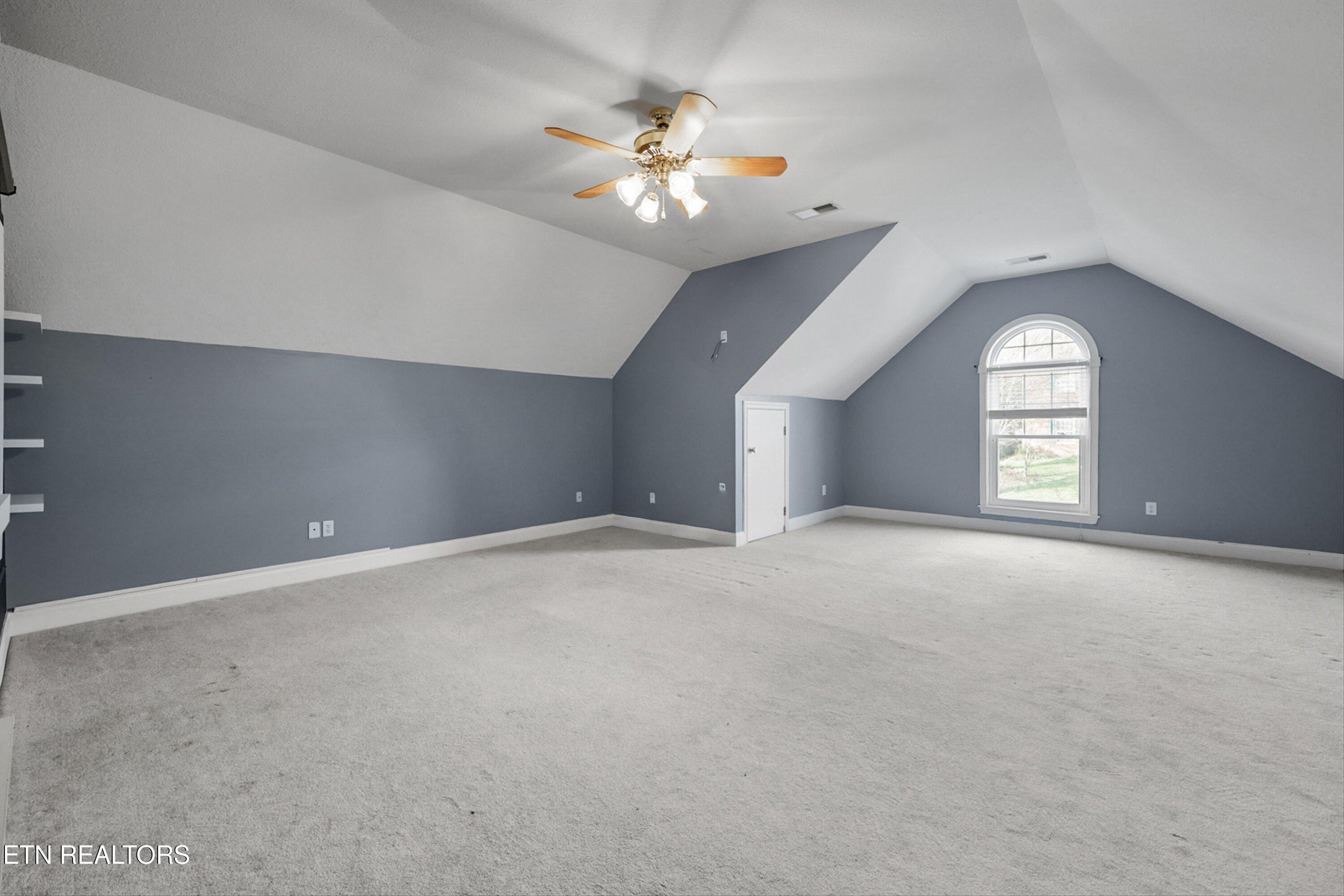 9434 Hickory Knoll Lane Knoxville TN 37931