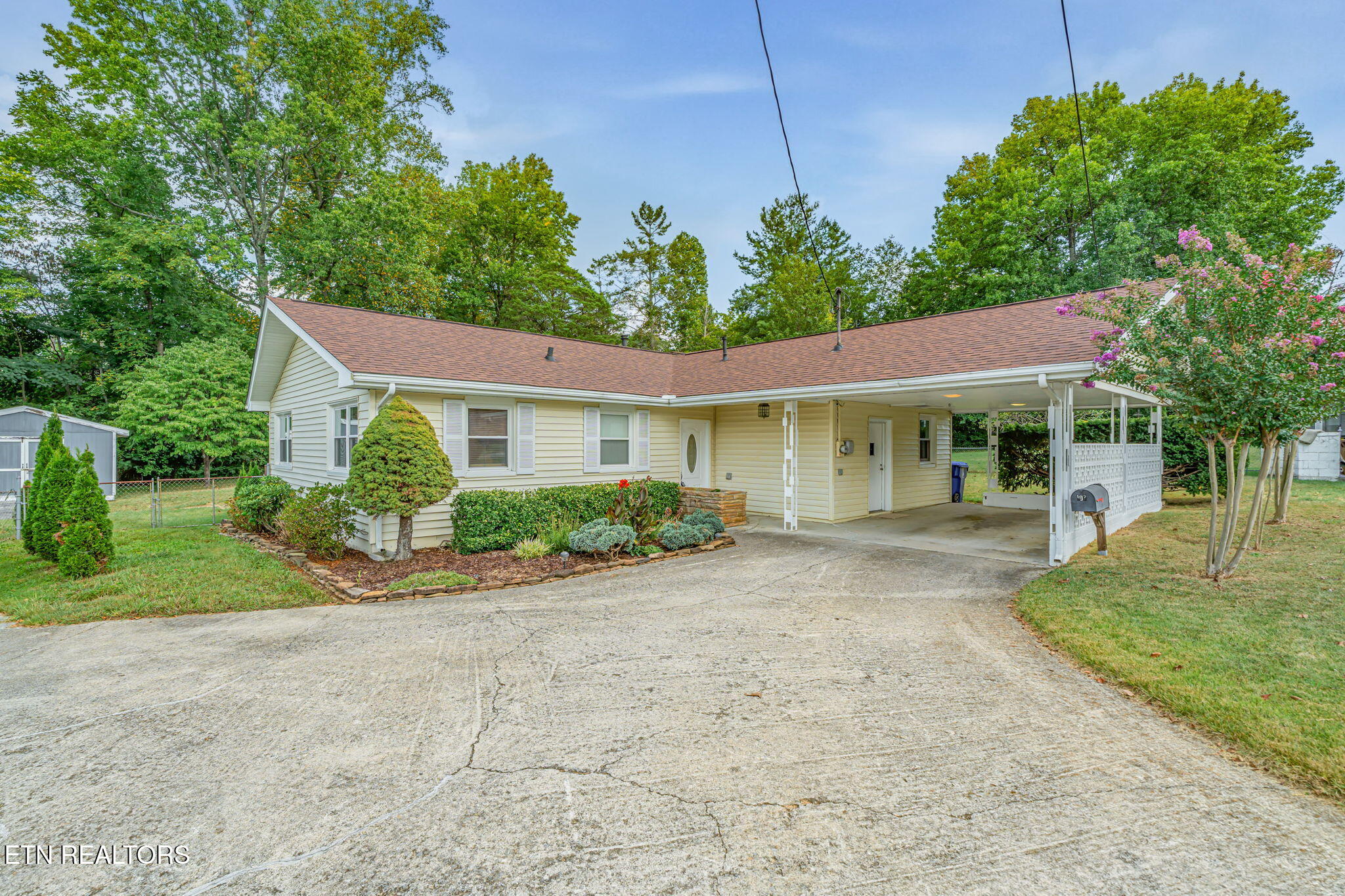 107 Park Lane Oak Ridge TN 37830